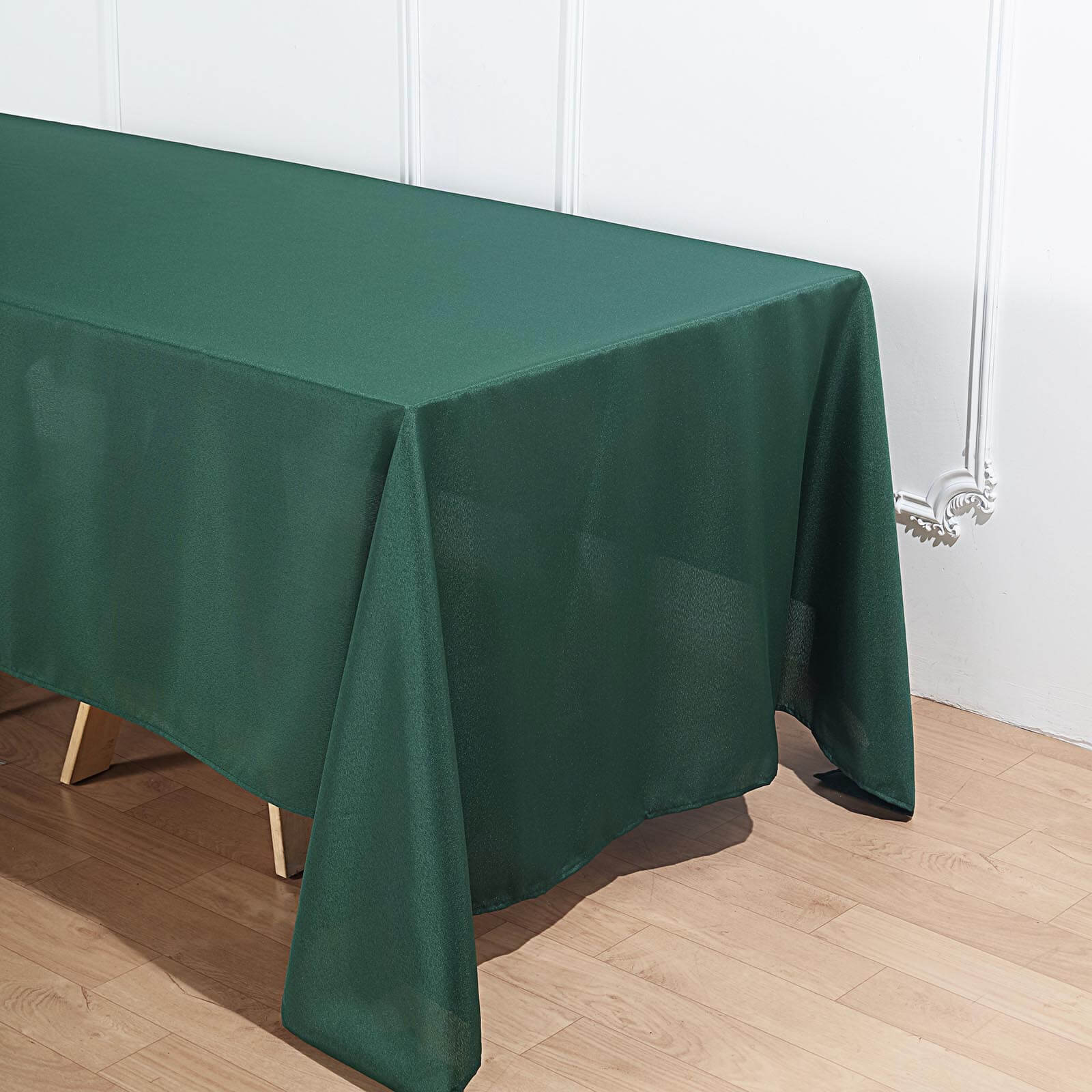 Polyester 72x120 Rectangle Tablecloth Hunter Emerald Green - Durable and Stylish Table Cover