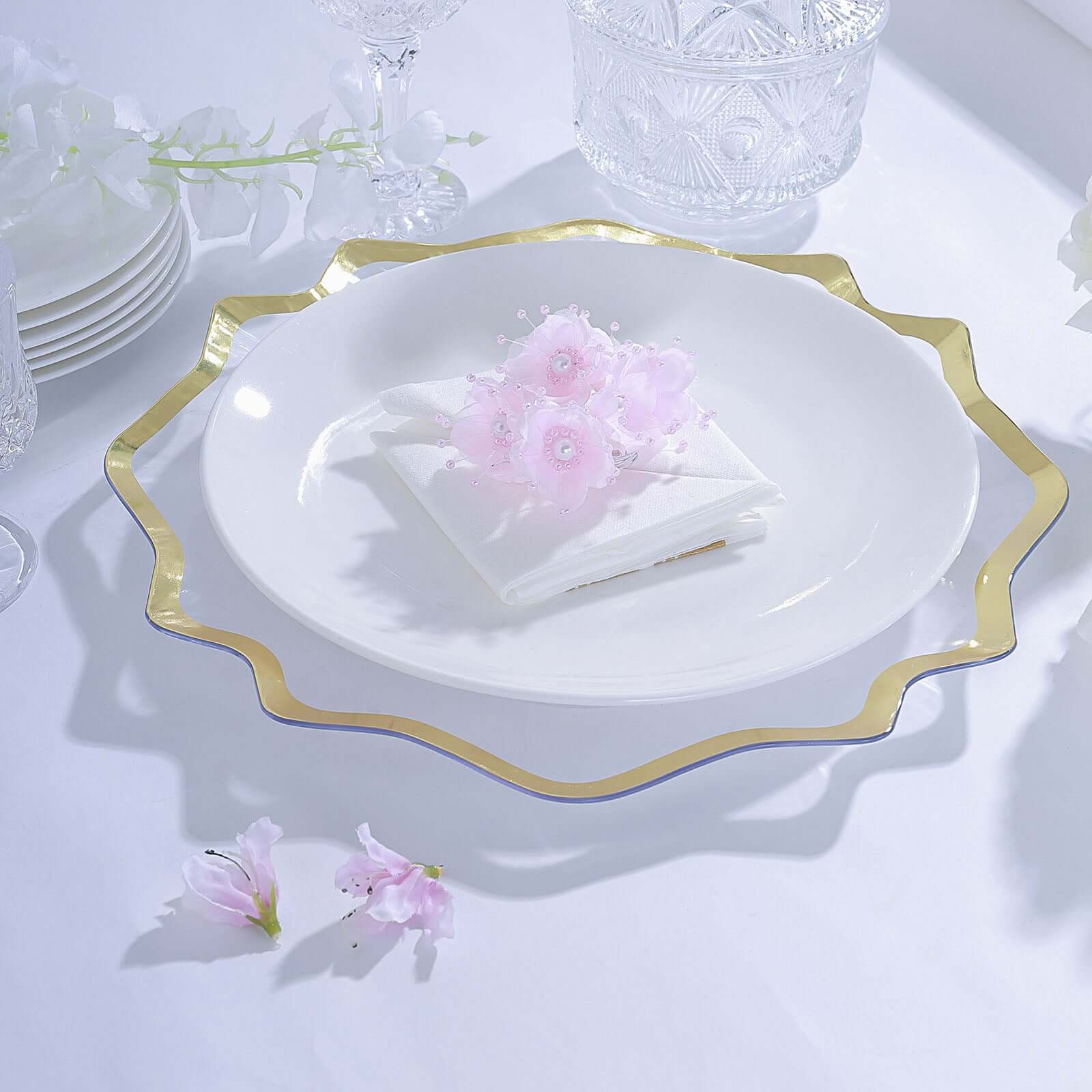 6-Pack Acrylic Plastic Round Charger Plates 13 in Clear with Gold Scalloped Edge, Exquisite Dinner Serving Plates