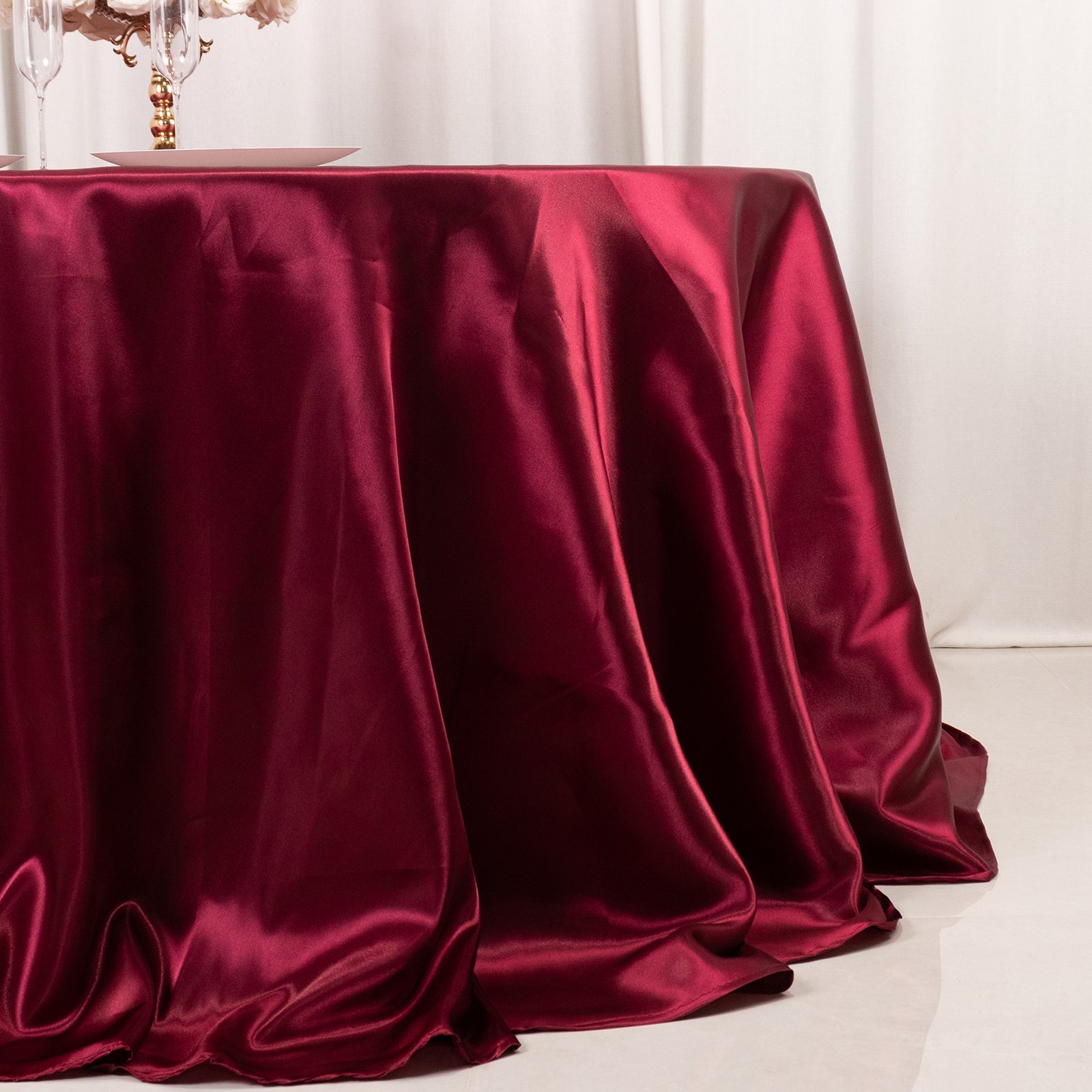 Satin 132 Round Tablecloth Burgundy - Stylish Seamless Table Cover