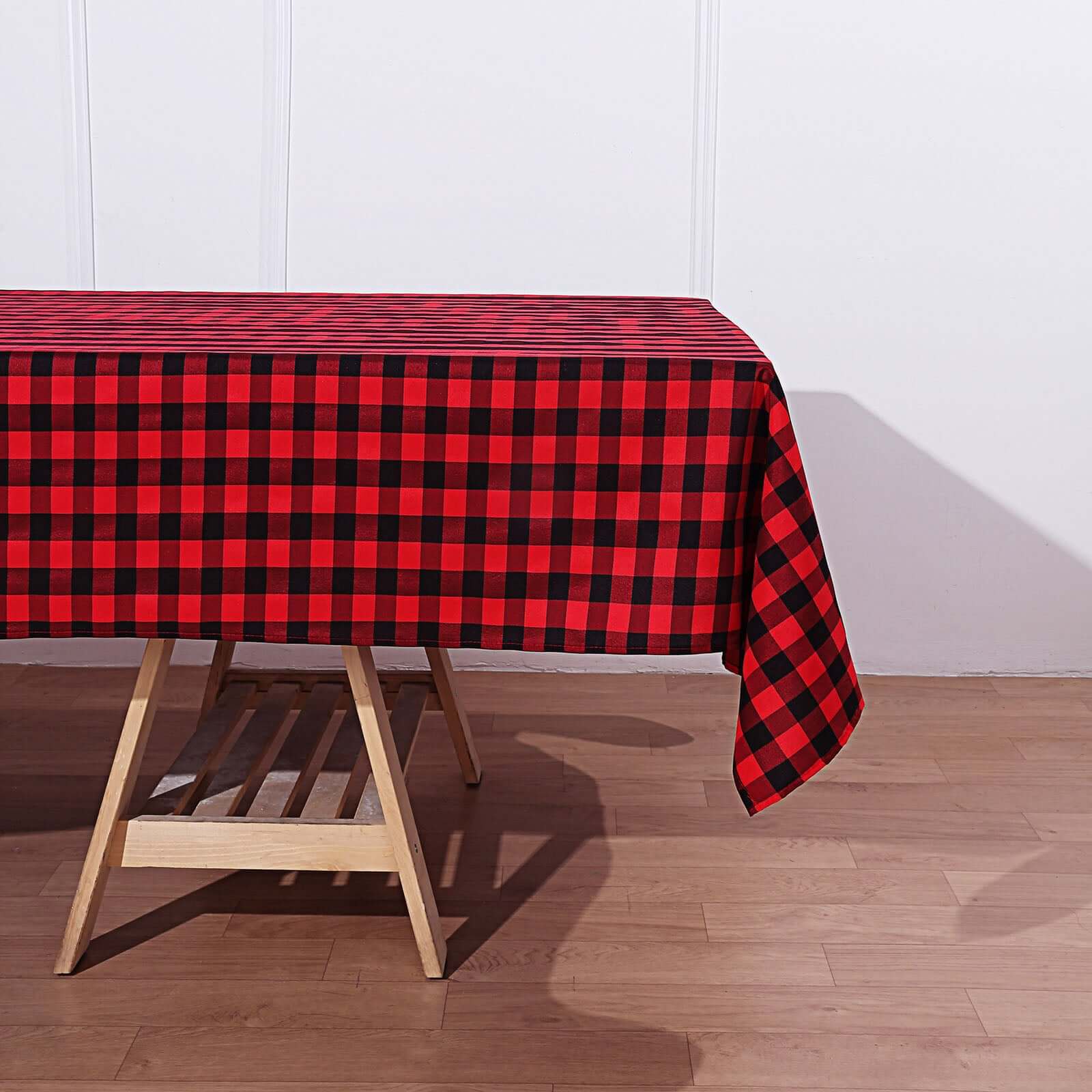 Polyester 60x102 Rectangle Tablecloth Black/Red - Checkered Buffalo Plaid Design for Everyday Use