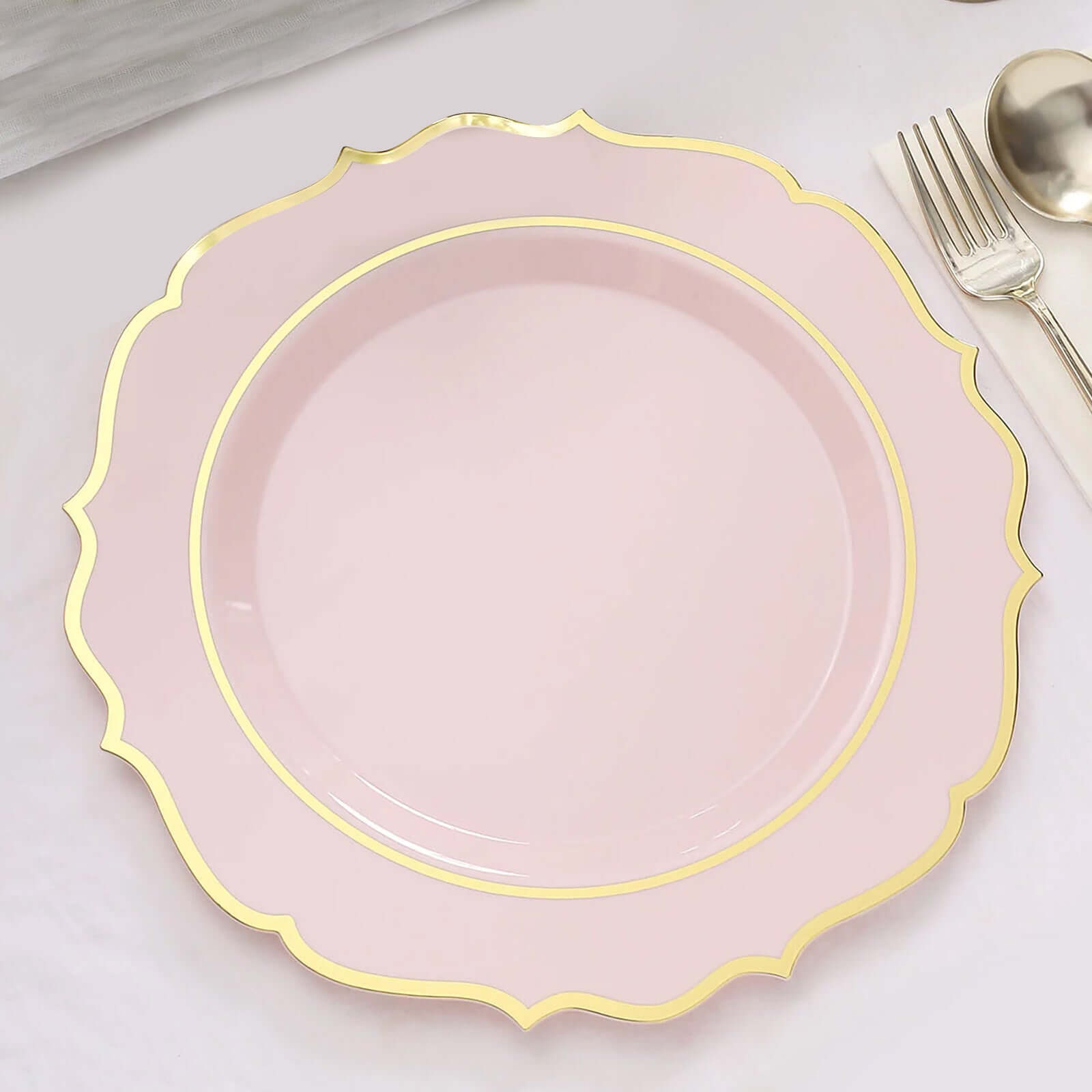 10-Pack Plastic 10 Round Dinner Plates in Blush with Gold Scalloped Rim - Disposable Party Plates