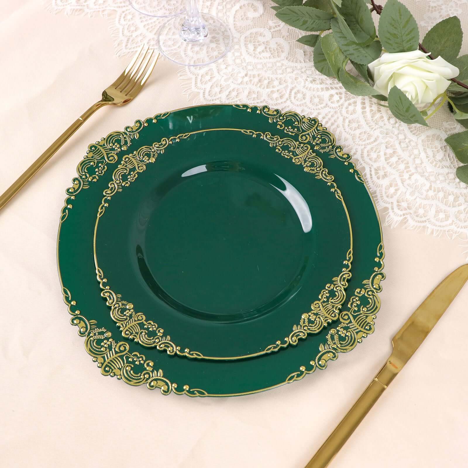 10-Pack Plastic 10 Round Dinner Plates in Hunter Emerald Green with Gold Leaf Embossed Rim - Disposable Vintage Baroque Style Plates