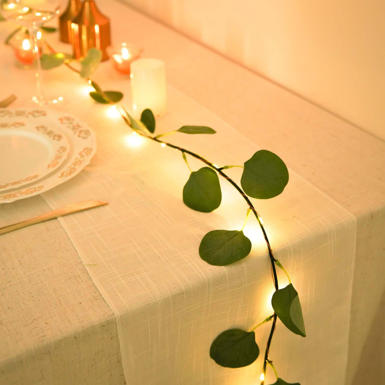 20 LED Vine String Lights Eucalyptus Leaf Design Green Warm White - Battery Operated Home Décor 7ft