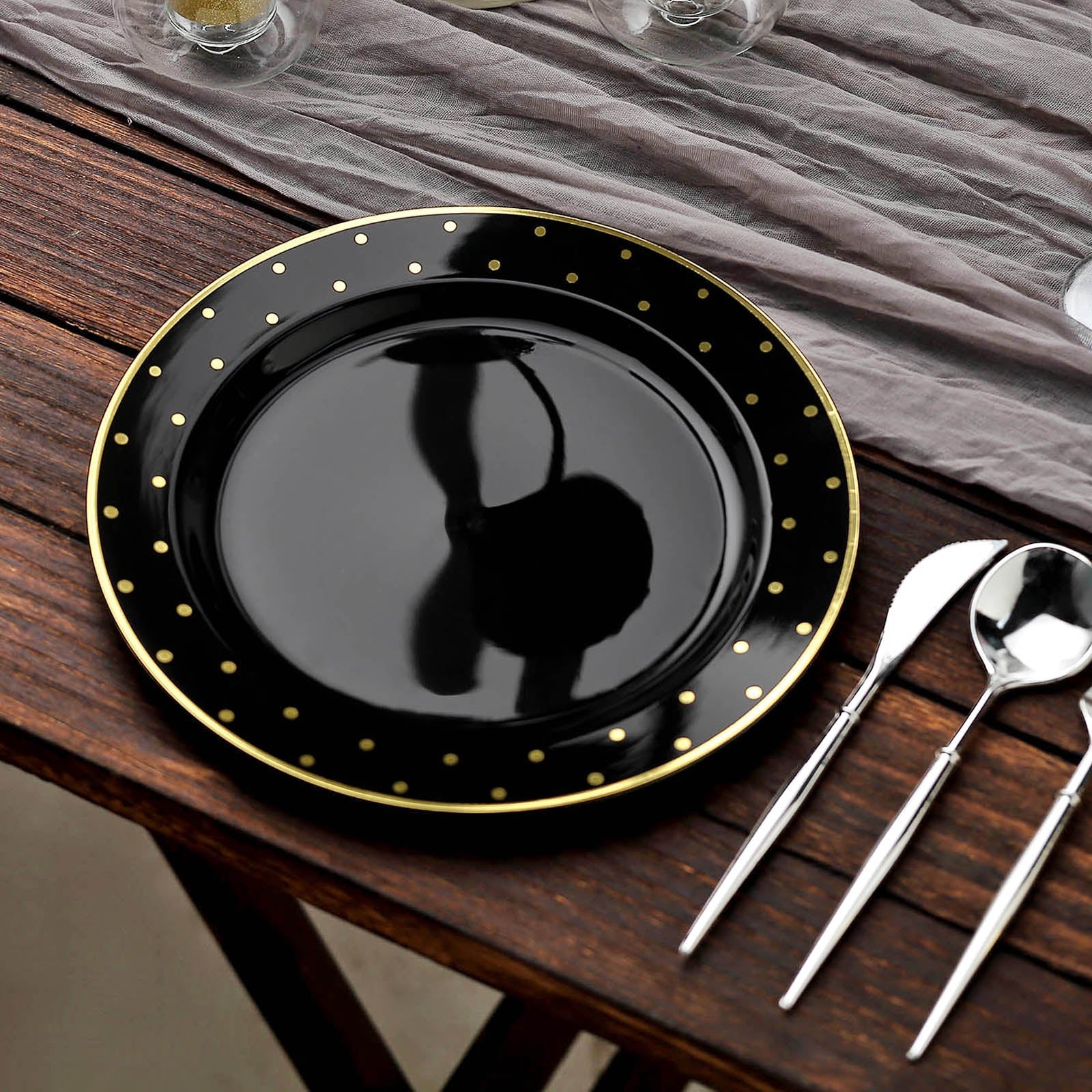 10 Pack 10 Black With Gold Dot Rim Plastic Dinner Plates, Round Disposable Tableware Plates