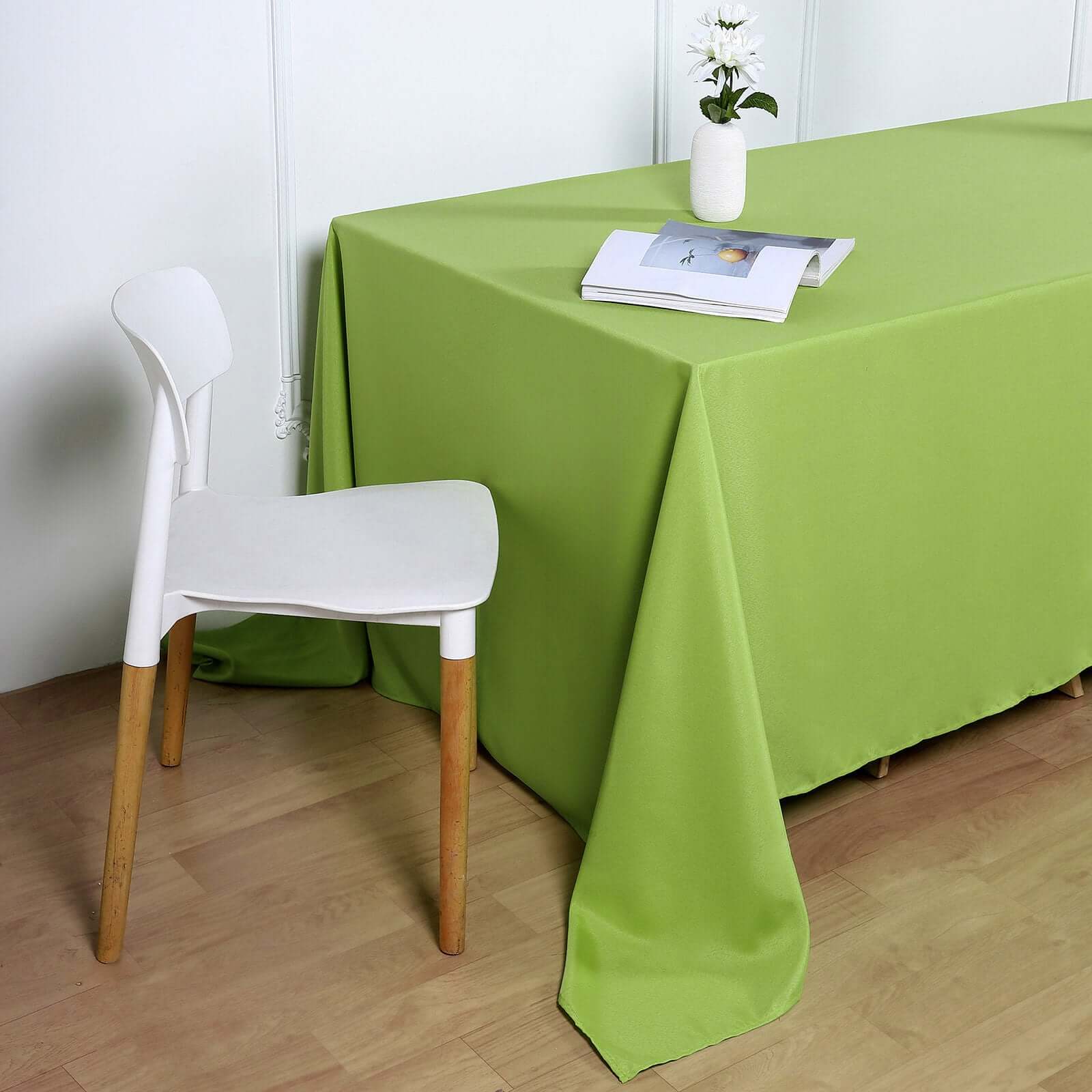 Polyester 90x132 Rectangle Tablecloth Apple Green - Seamless Wrinkle-Resistant Table Cover