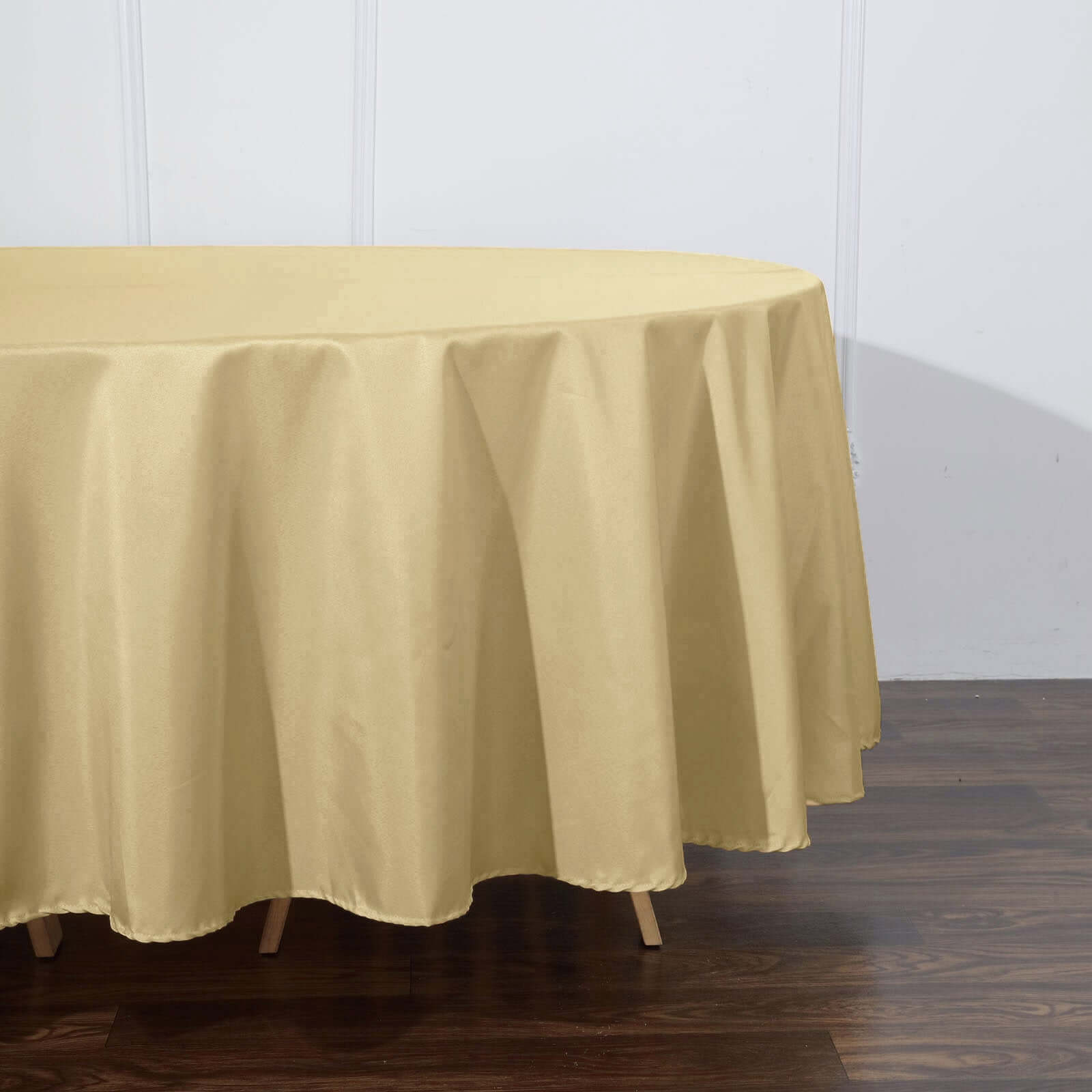 Polyester 108 Round Tablecloth Champagne - Wrinkle-Resistant Table Cover