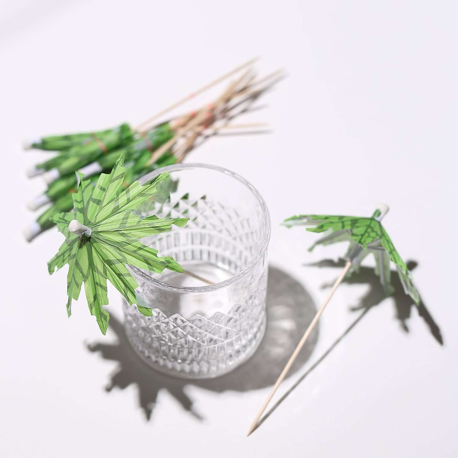 50-Pack Bamboo Cocktail Picks Tropical Leaf Parasol Design Green - Eco Friendly Disposable Drink Stick 6