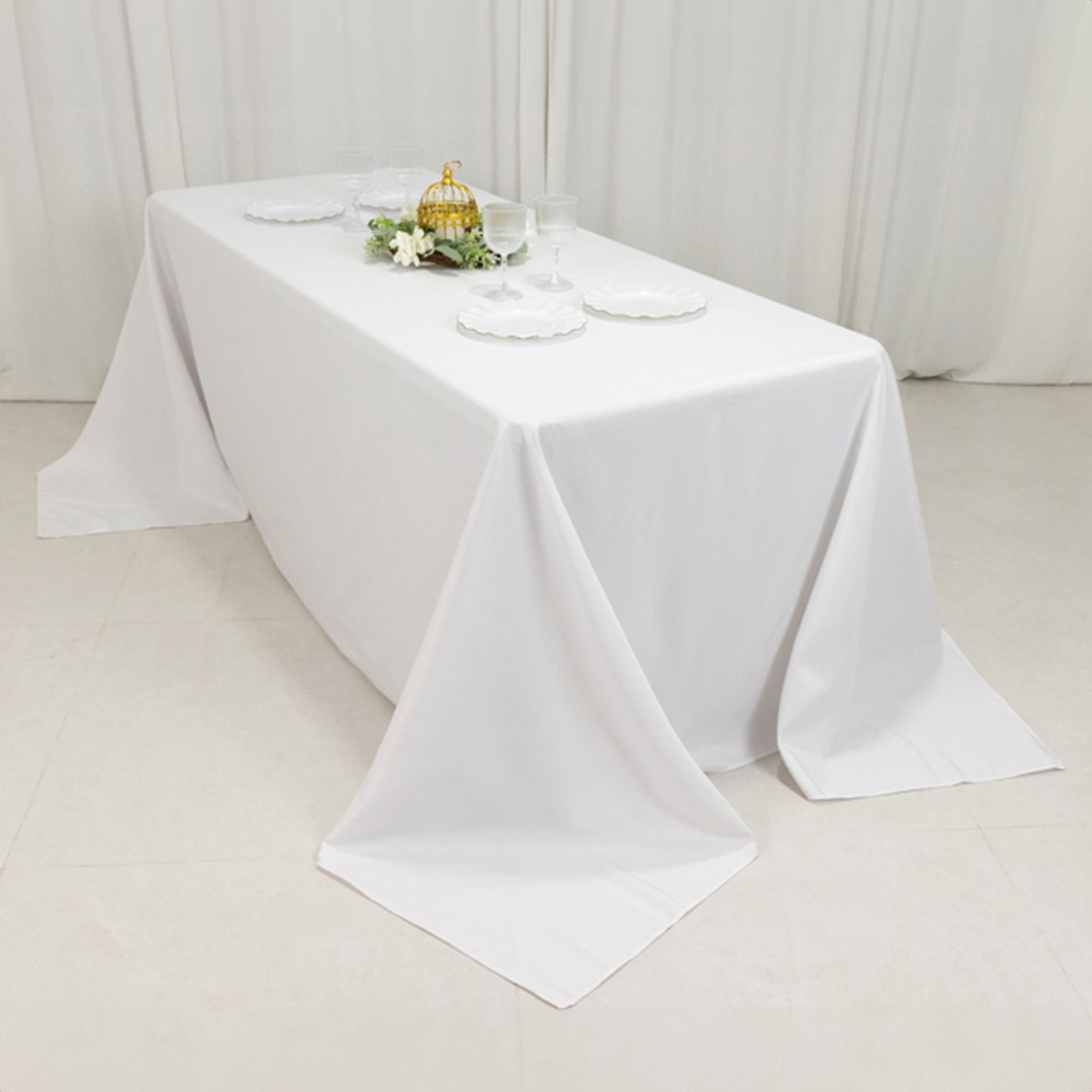 Fire Retardant Premium Polyester 90x132 Rectangular Tablecloth White - Stylish High-Performance Seamless Table Cover for Large Gatherings