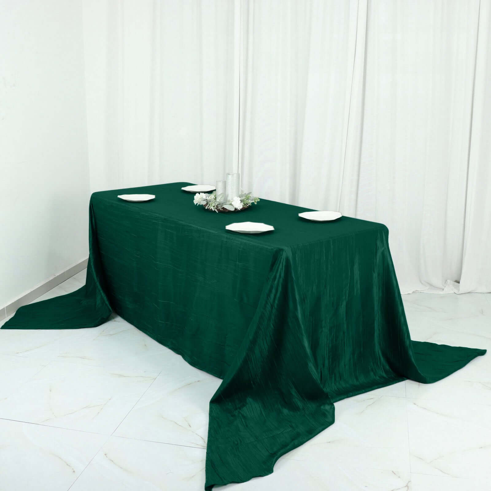 Taffeta 90x156 Rectangle Tablecloth Hunter Emerald Green - Accordion Crinkle Seamless Table Cover