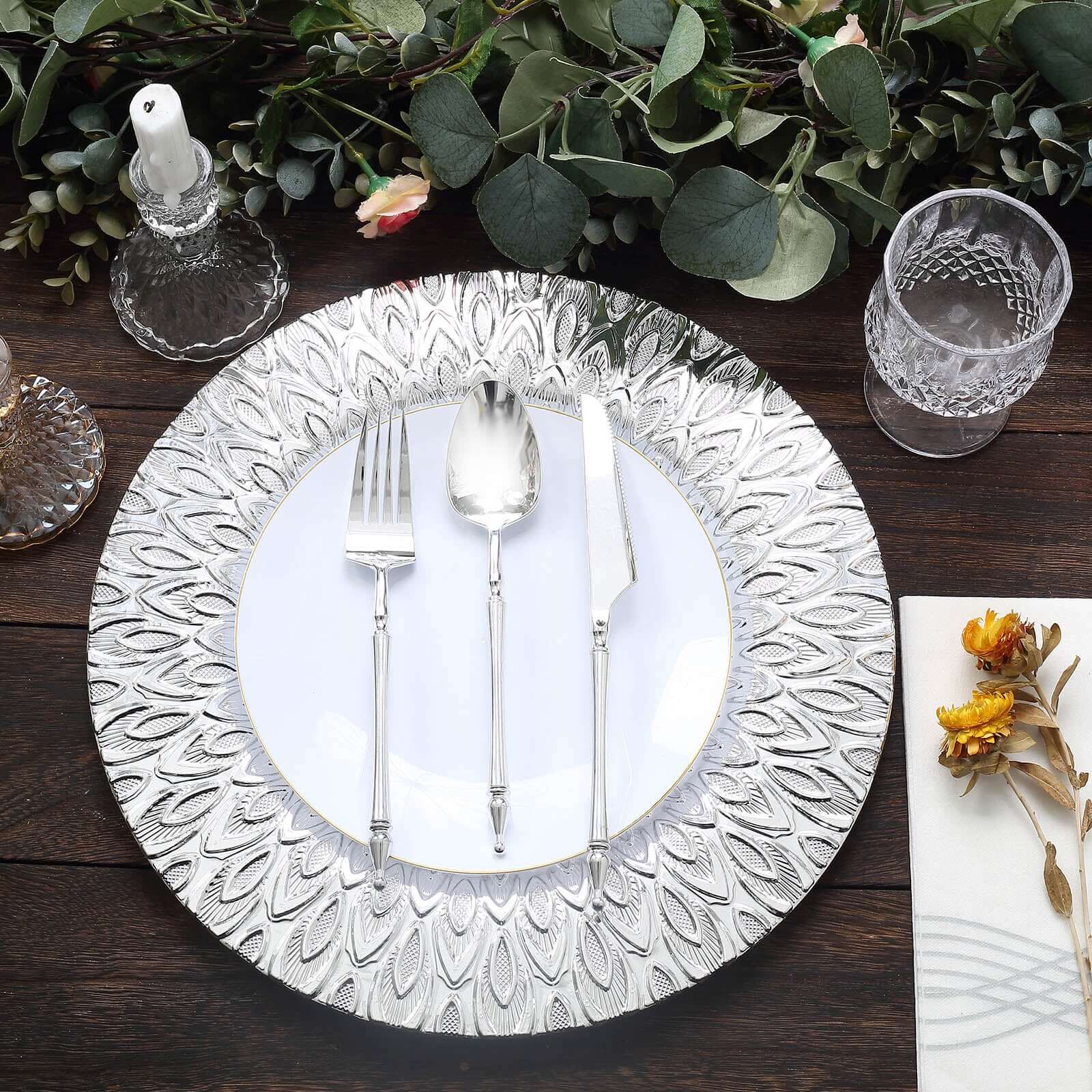 6-Pack Plastic Round Charger Plates 13 in Silver with Embossed Peacock Pattern, Stylish Disposable Charger Tableware