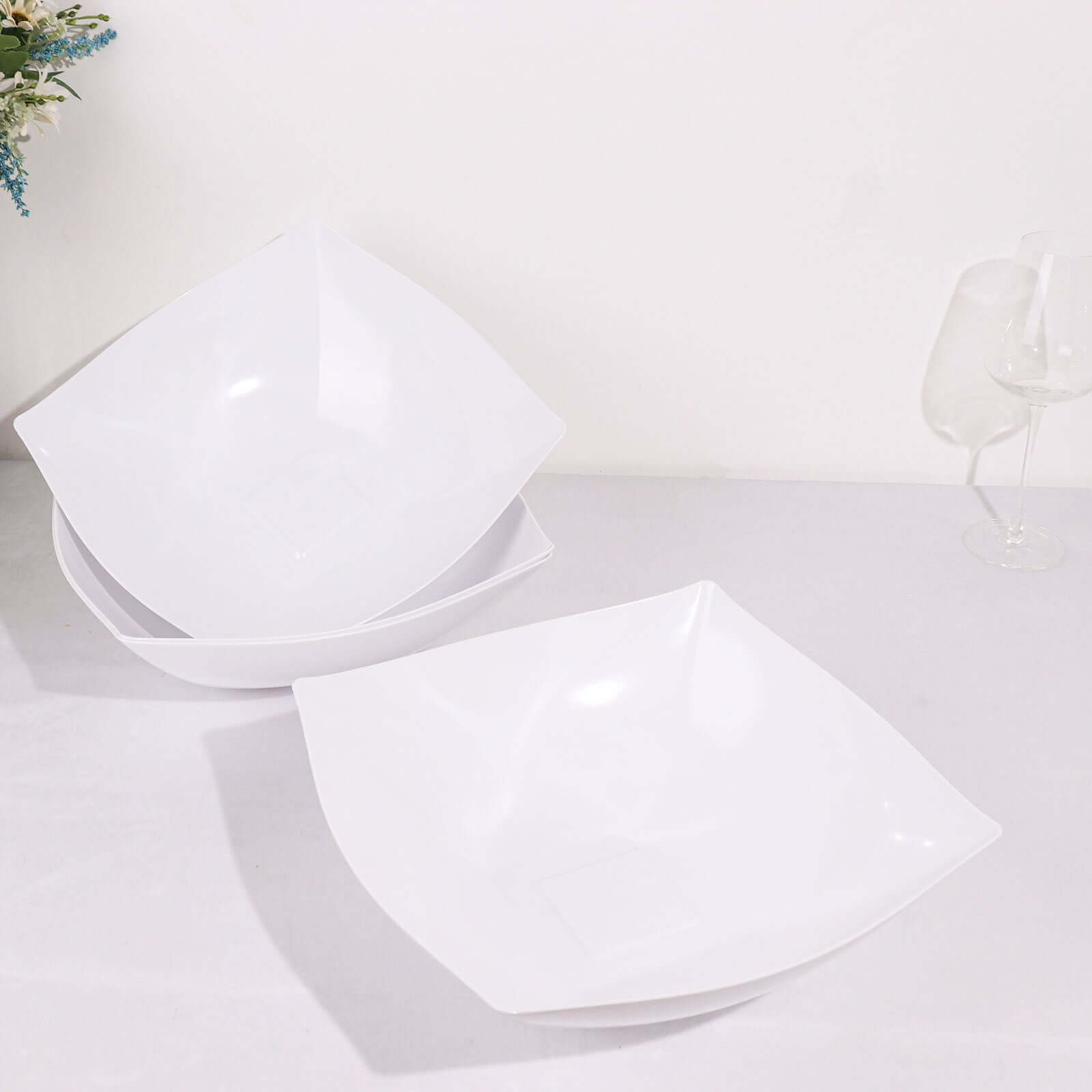 4-Pack Plastic Salad Bowls Large Square White - Durable Disposable Serving Dishes for Parties 128oz