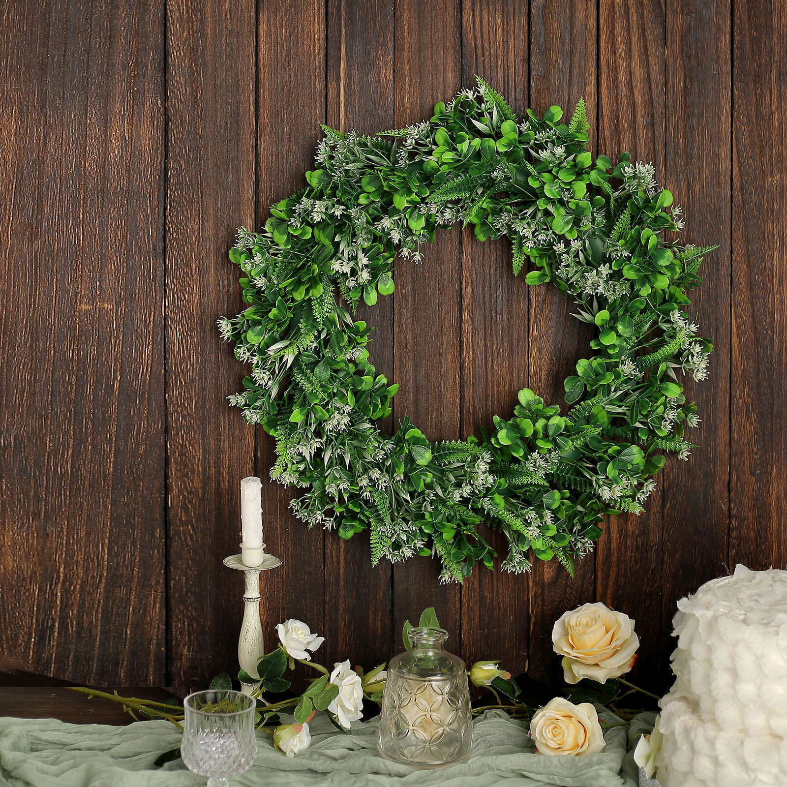 2 Pack 22 White Green Artificial Lifelike Boxwood Fern Mix Spring Wreaths