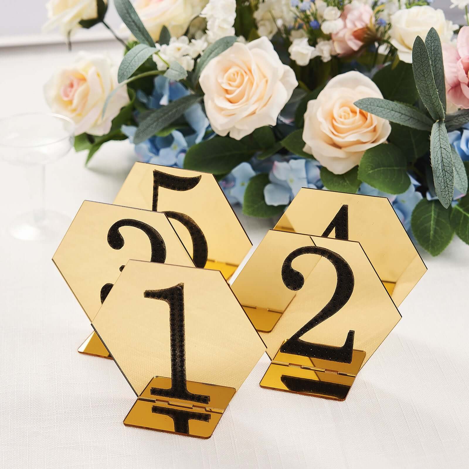 5-Pack Acrylic Table Sign Holders Hexagon Design Gold - Ideal for Modern Event Centerpieces 5