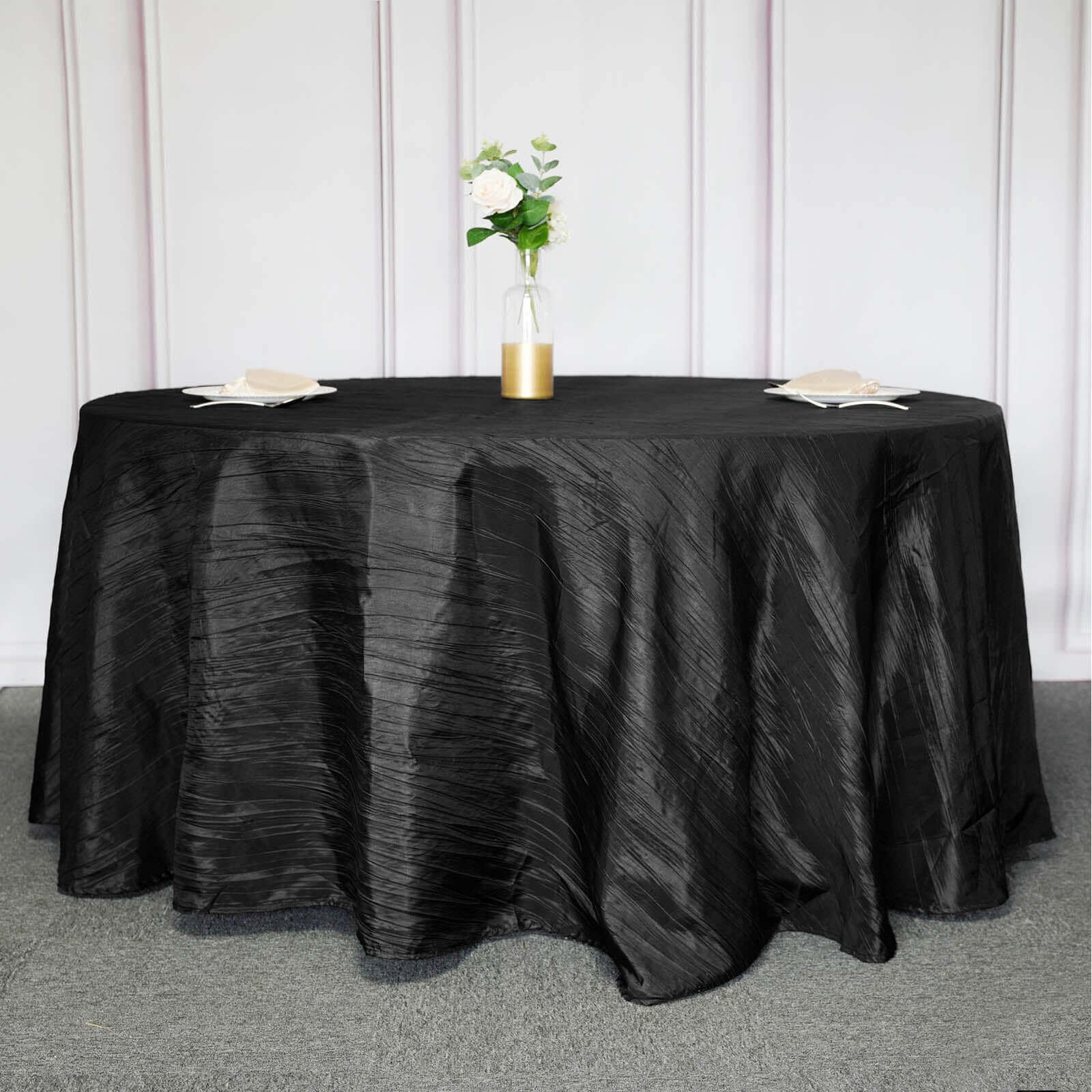 Taffeta 120 Round Tablecloth Black - Seamless Accordion Crinkle Design for Stylish Occasions