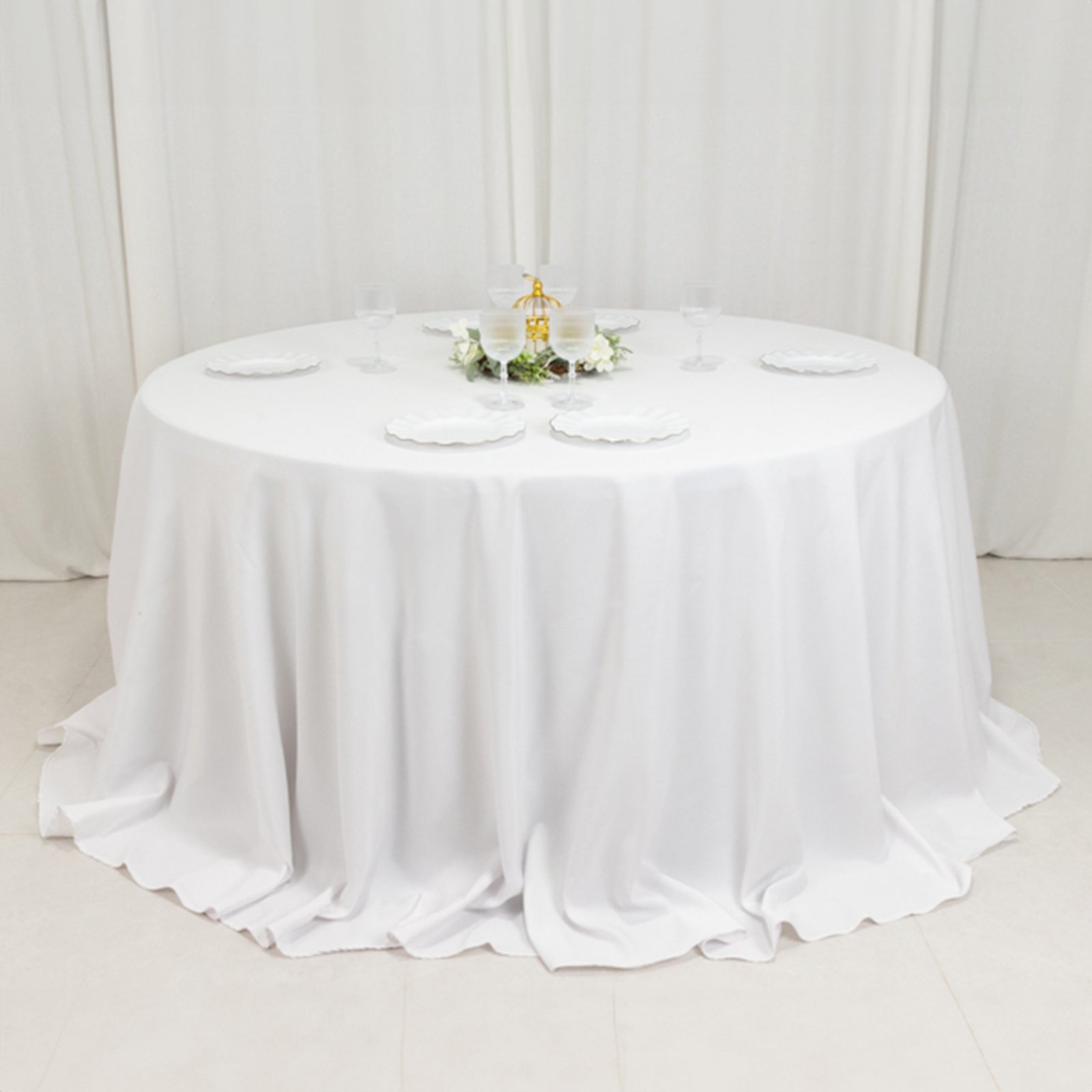 Fire Retardant Premium Polyester 132 Round Tablecloth White - Stylish High-Performance Table Cover for Large Gatherings