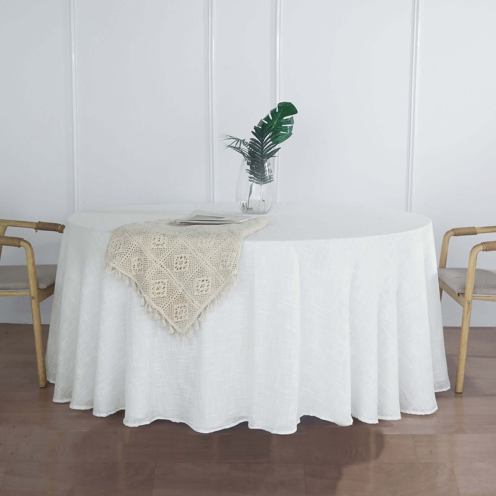 Faux Linen 120 Round Tablecloth White - Modern Slubby Texture with Wrinkle-Resistant Appeal Seamless Table Cover