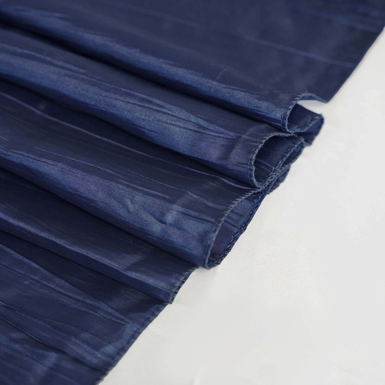 Taffeta 90x132 Rectangle Tablecloth Navy Blue - Seamless Accordion Crinkle Table Cover