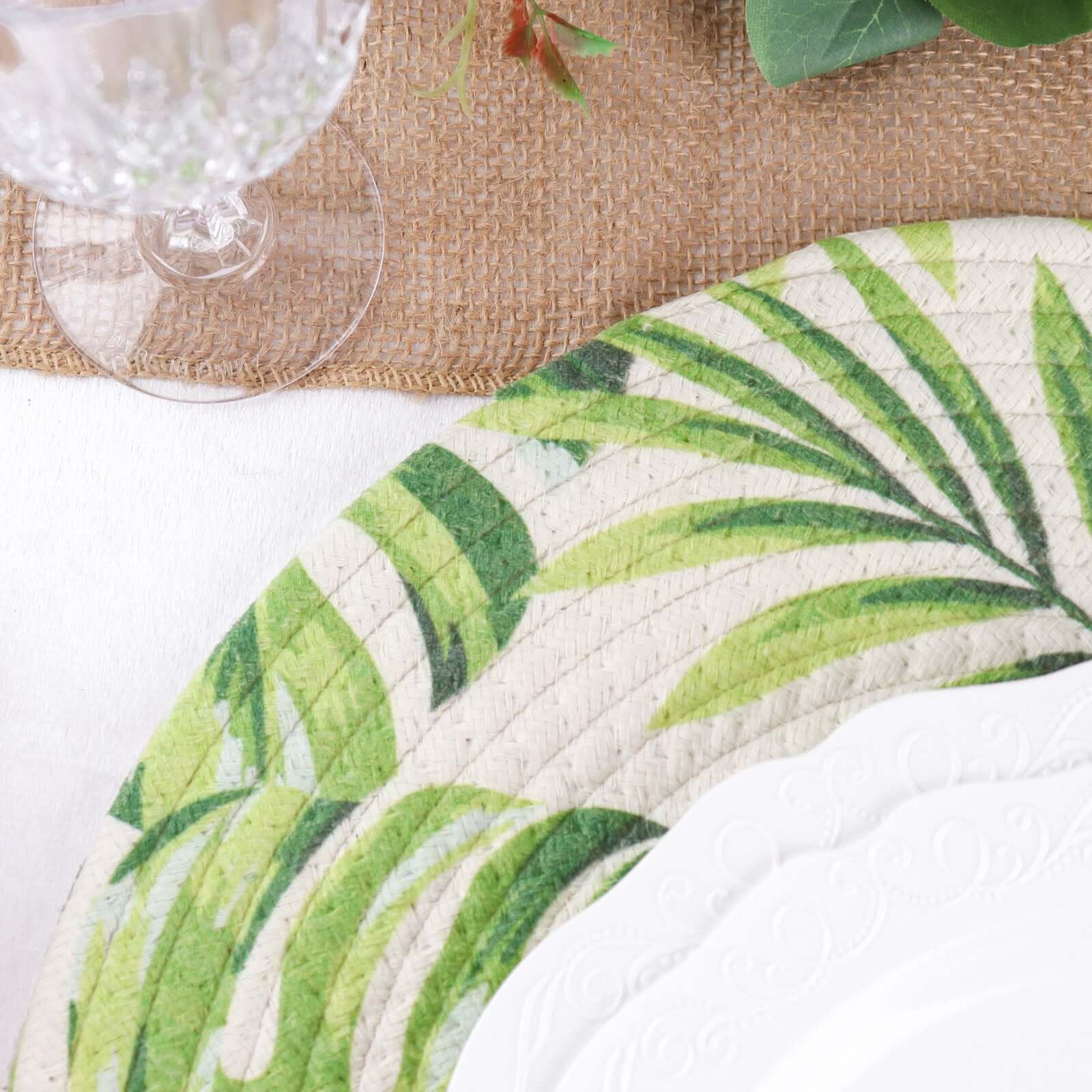 4-Pack Table Placemats Tropical Leaf Design Green Cotton Round - Woven Indoor/Outdoor Dining Mats 15