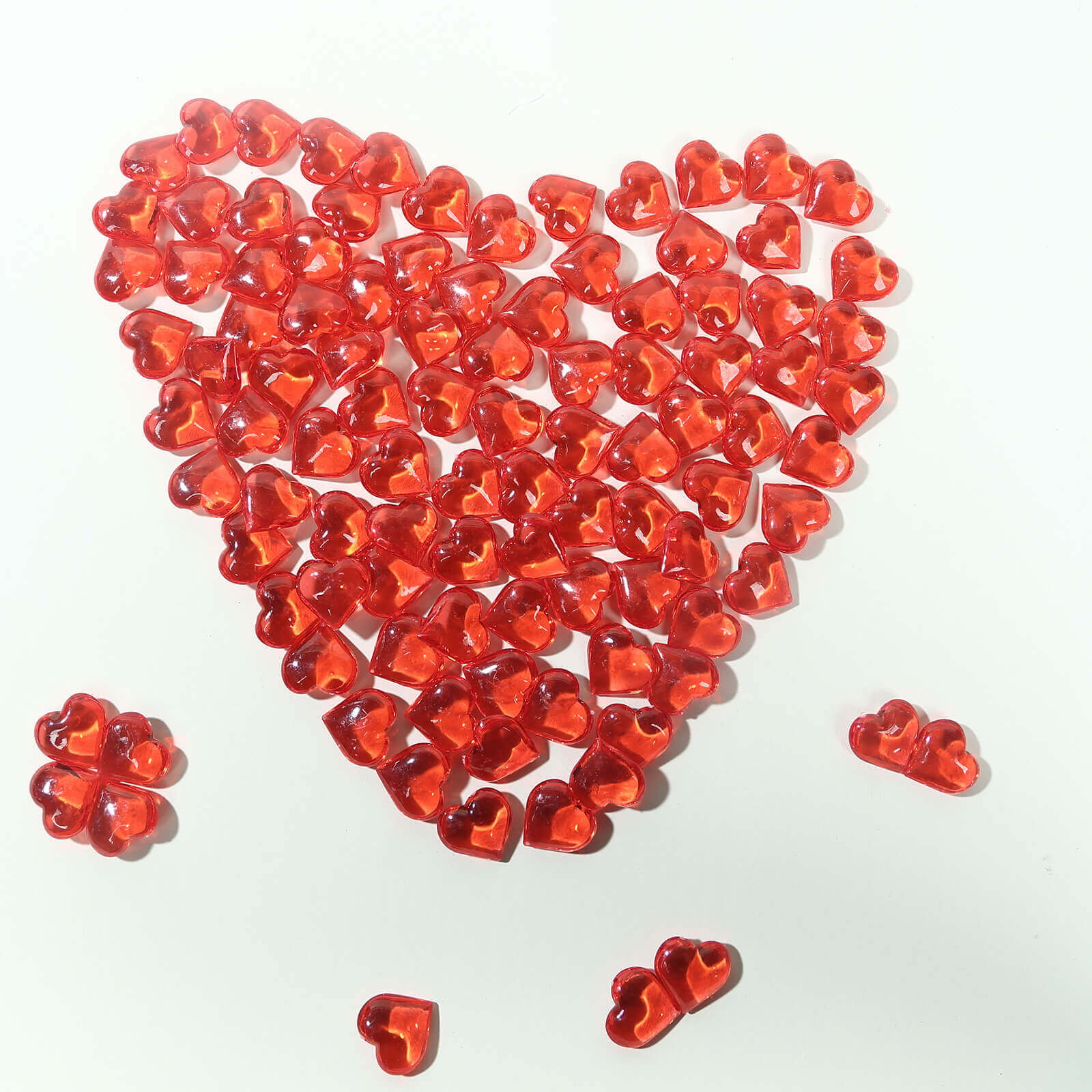 250 Pcs Acrylic Heart Diamond Gems Red Vase Fillers - Romantic Translucent Table Scatters for Valentine’s Day & Events