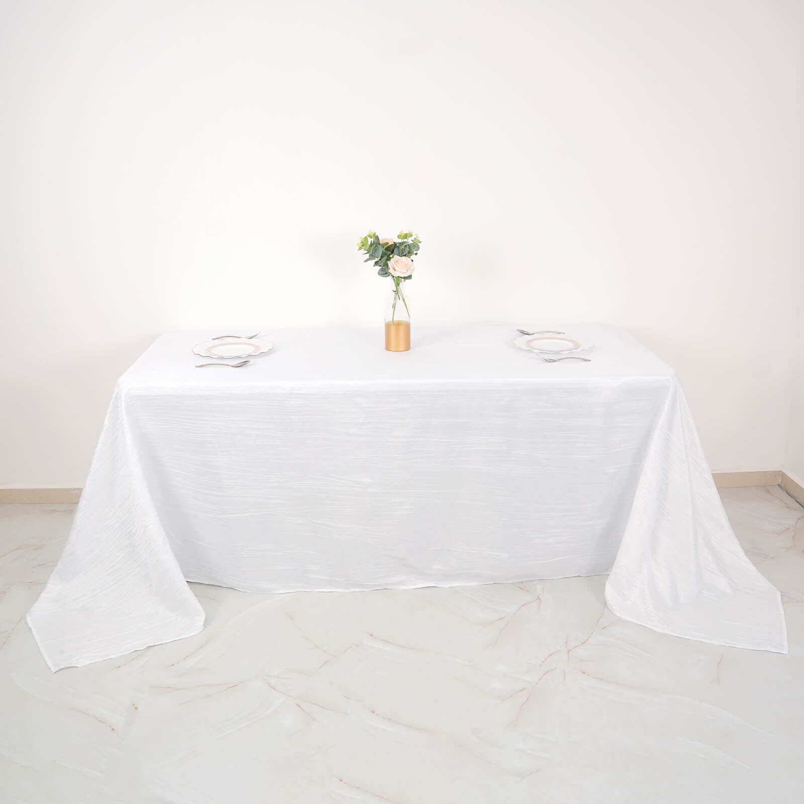 Taffeta 90x132 Rectangle Tablecloth White - Seamless Accordion Crinkle Design for Sophisticated Gatherings