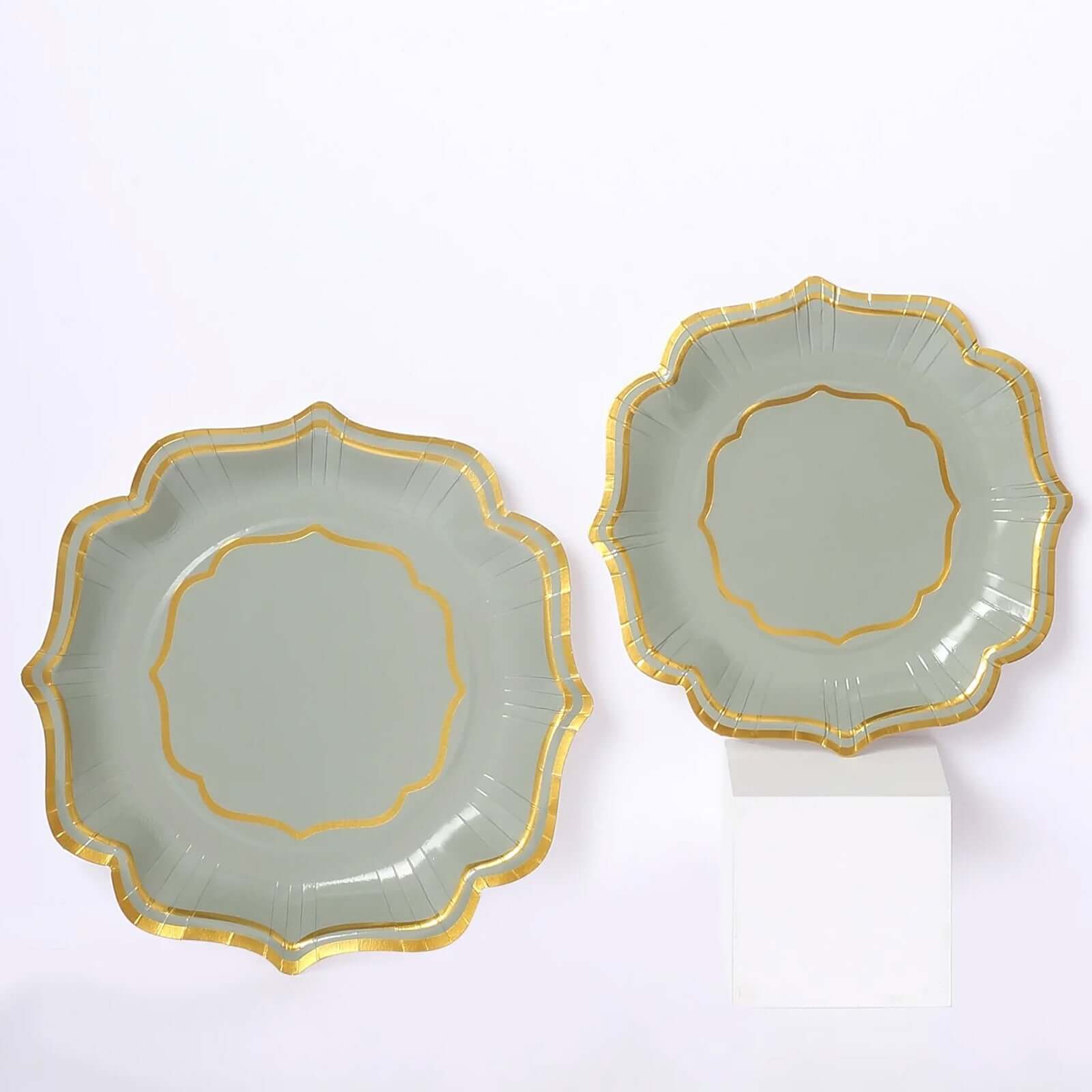 25-Pack Paper Dessert Plates in Sage Green with Gold Scallop Rim - Disposable 300GSM Appetizer Salad Plates 8