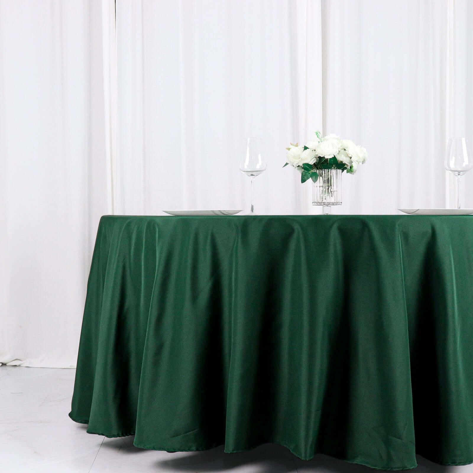 Polyester 120 Round Tablecloth Hunter Emerald Green - Seamless Wrinkle-Resistant Table Cover