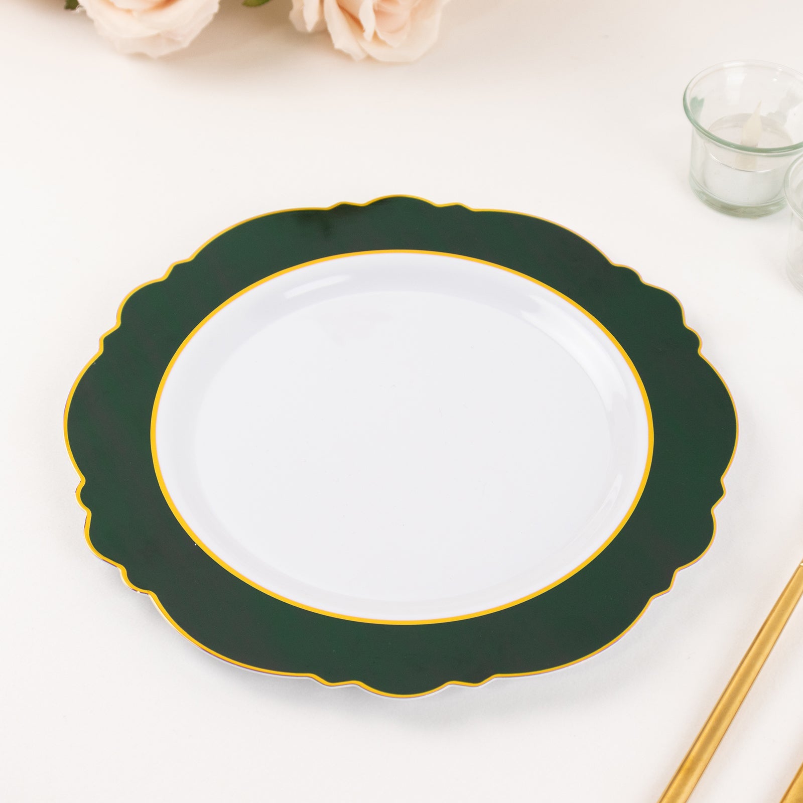 10-Pack Plastic 10 Round Dinner Plates in White with Hunter Emerald Green Blossom Design & Gold Edging - Disposable Party Plates