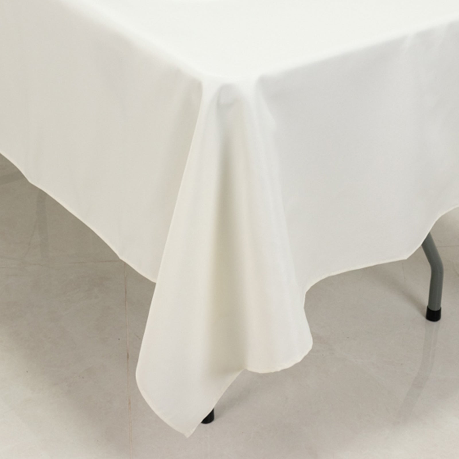 Fire Retardant Premium Polyester 60x102 Rectangular Tablecloth Ivory - High-Performance Table Cover