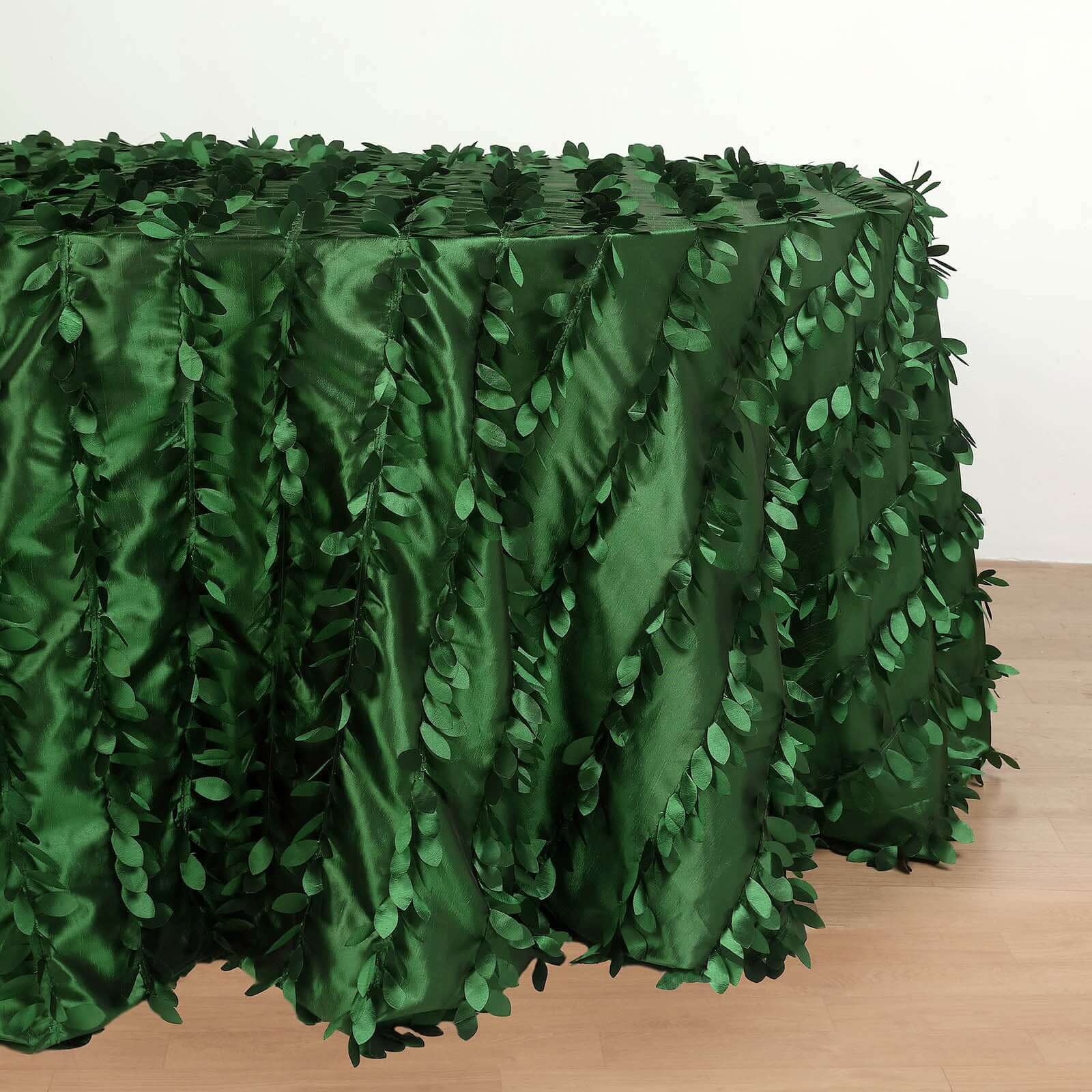 Taffeta 132 Round Tablecloth Green Leaf | 3D Leaf Petal Design Seamless Table Cover