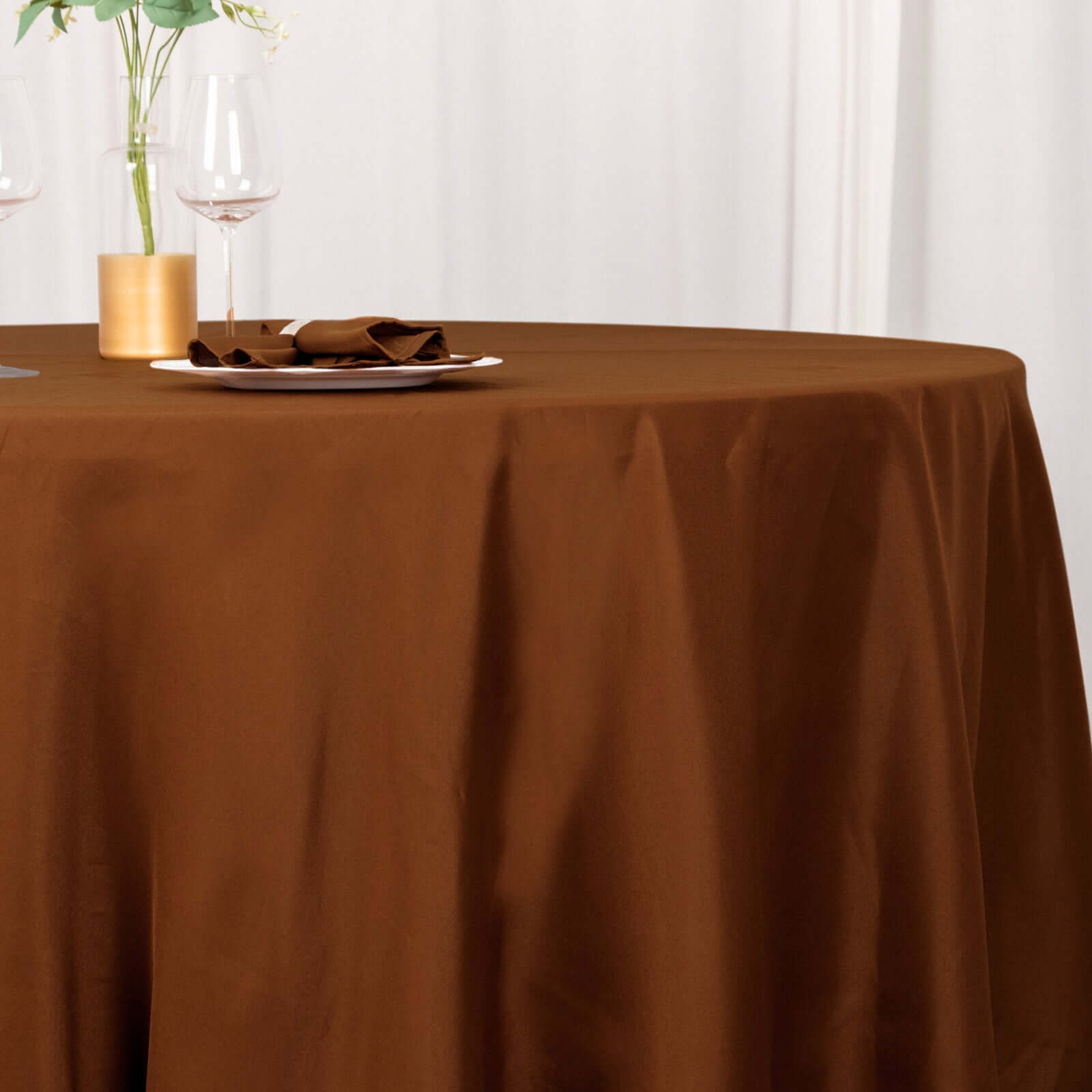 Polyester 120 Round Tablecloth Cinnamon Brown - Seamless Wrinkle-Resistant Table Cover