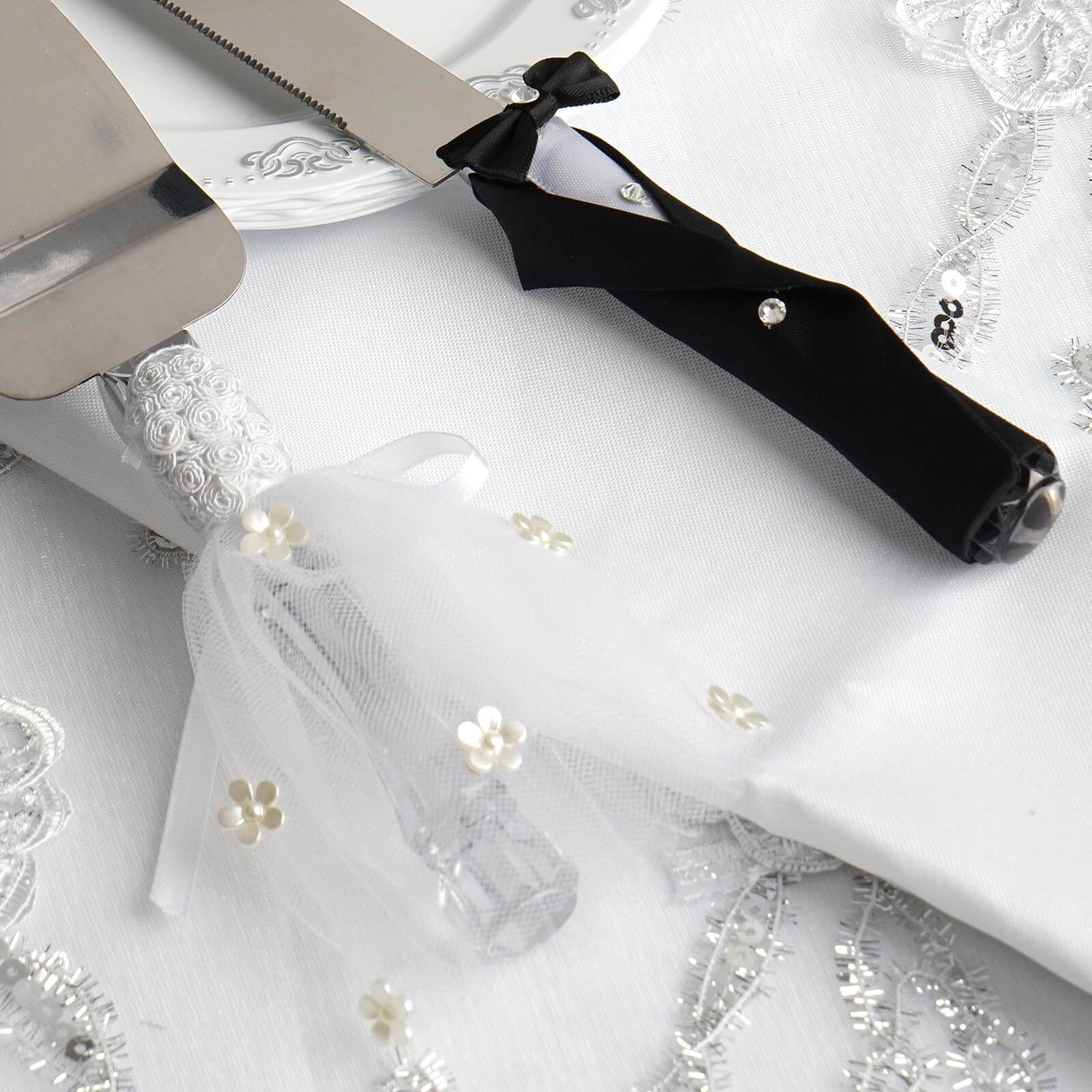 Stainless Steel Wedding Cake Knife and Server Set Bride and Groom Design - Ideal Party Favors for Special Events