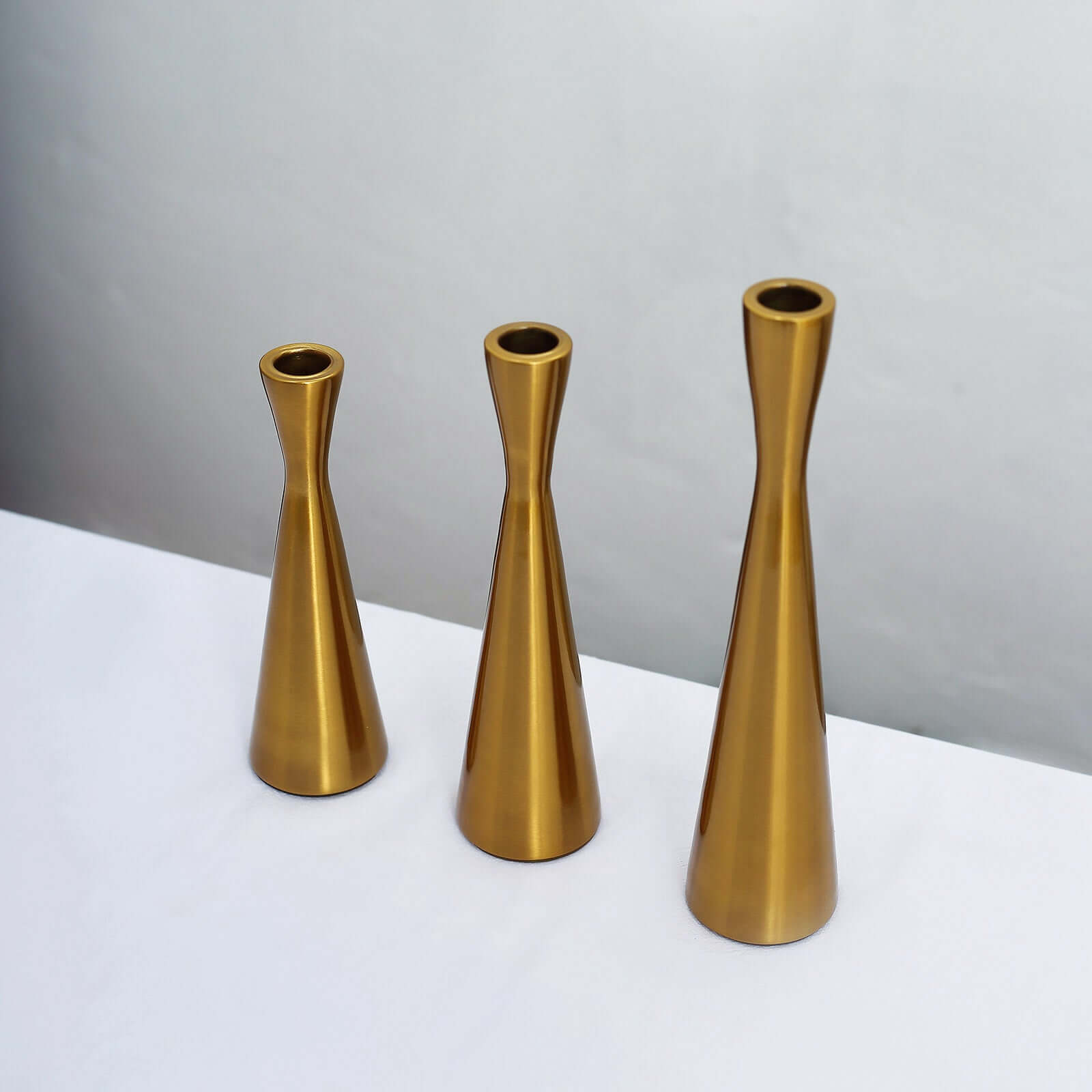 Set of 3 Hourglass Taper Candle Holders Gold Metal Nordic European Design - Tabletop Decor 8, 9, 11