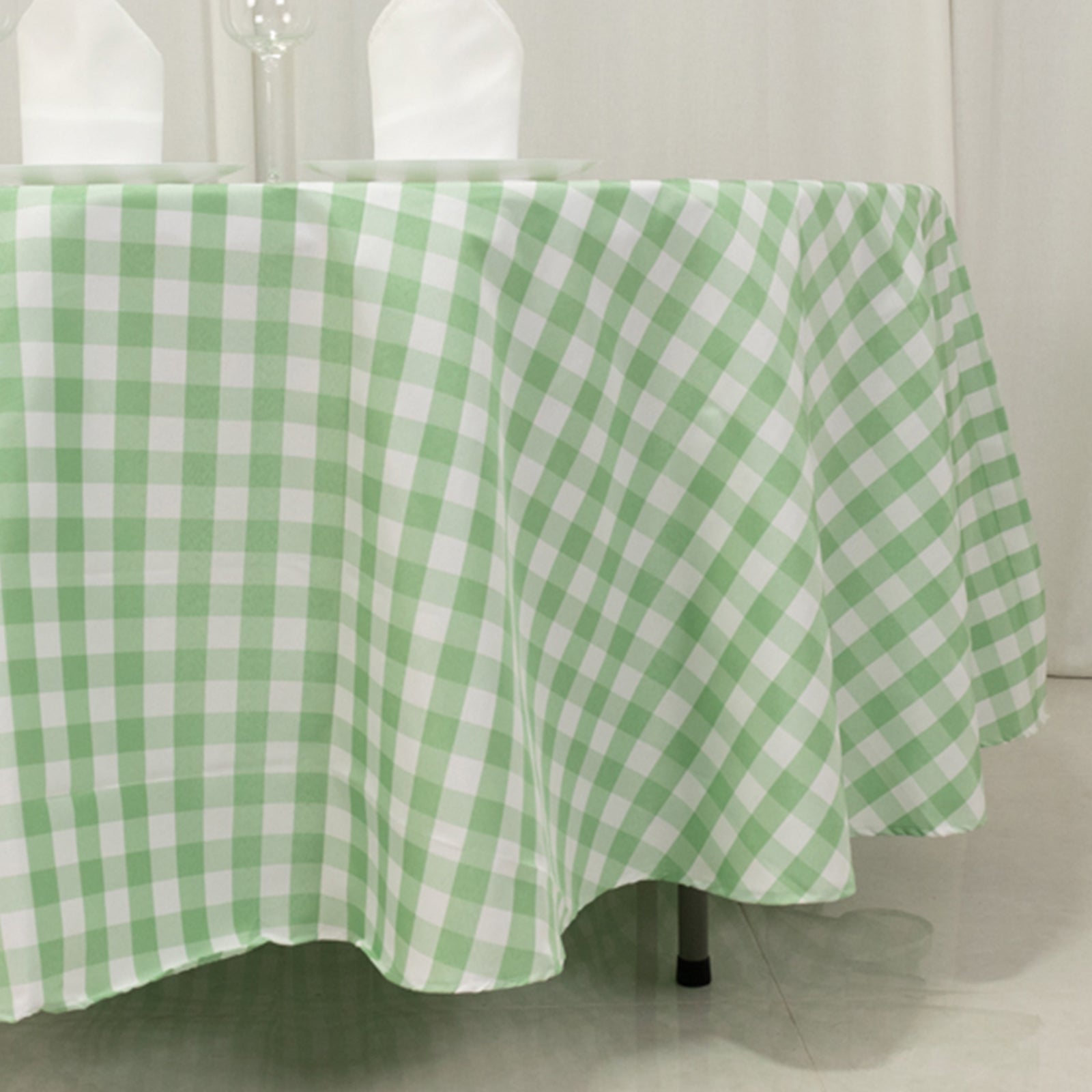 Polyester 108 Round Tablecloth White/Sage Green - Checkered Buffalo Plaid Table Cover