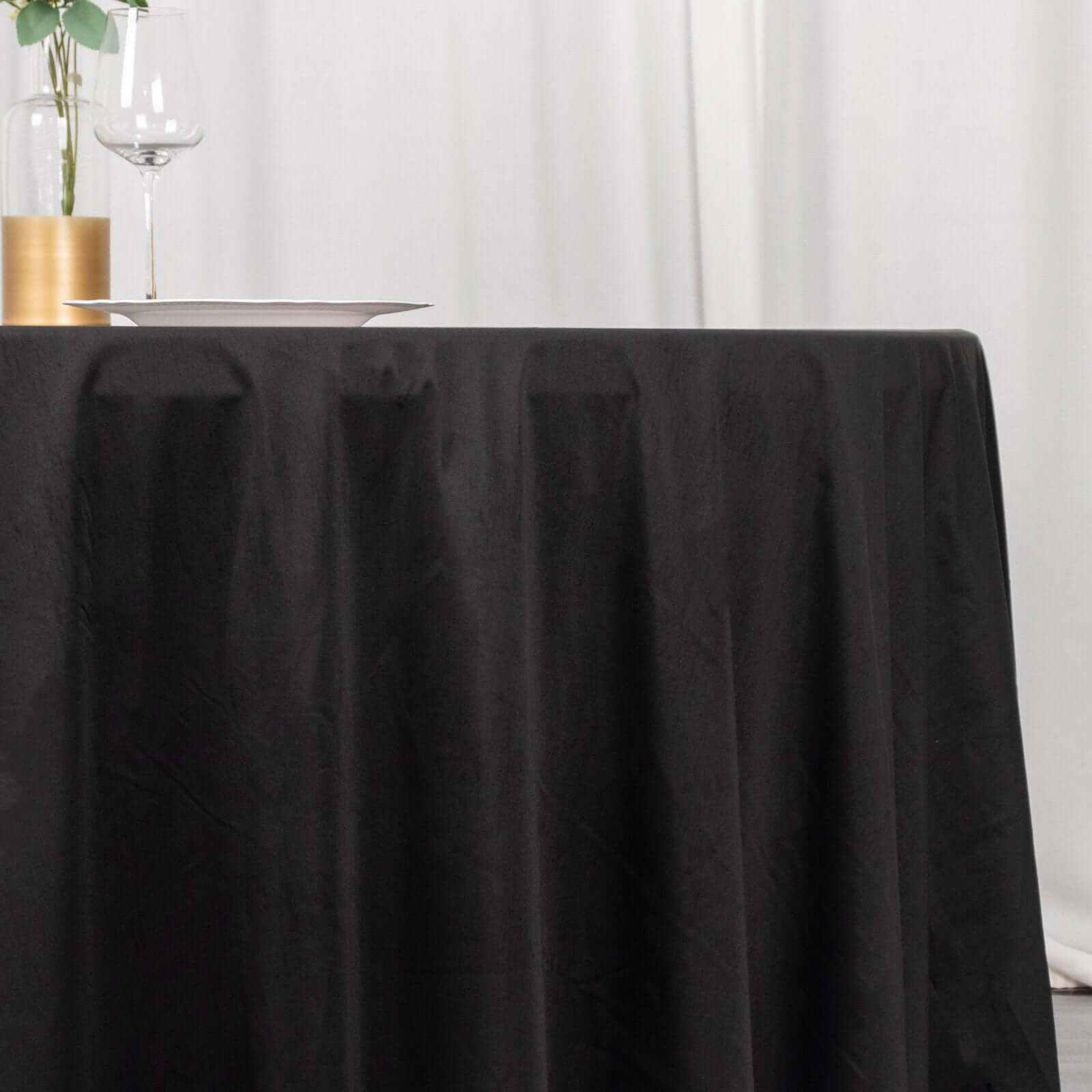 Premium Scuba Round 120 Tablecloth Black - Wrinkle Free & Stain Resistant Seamless Table Cover for Weddings & Events