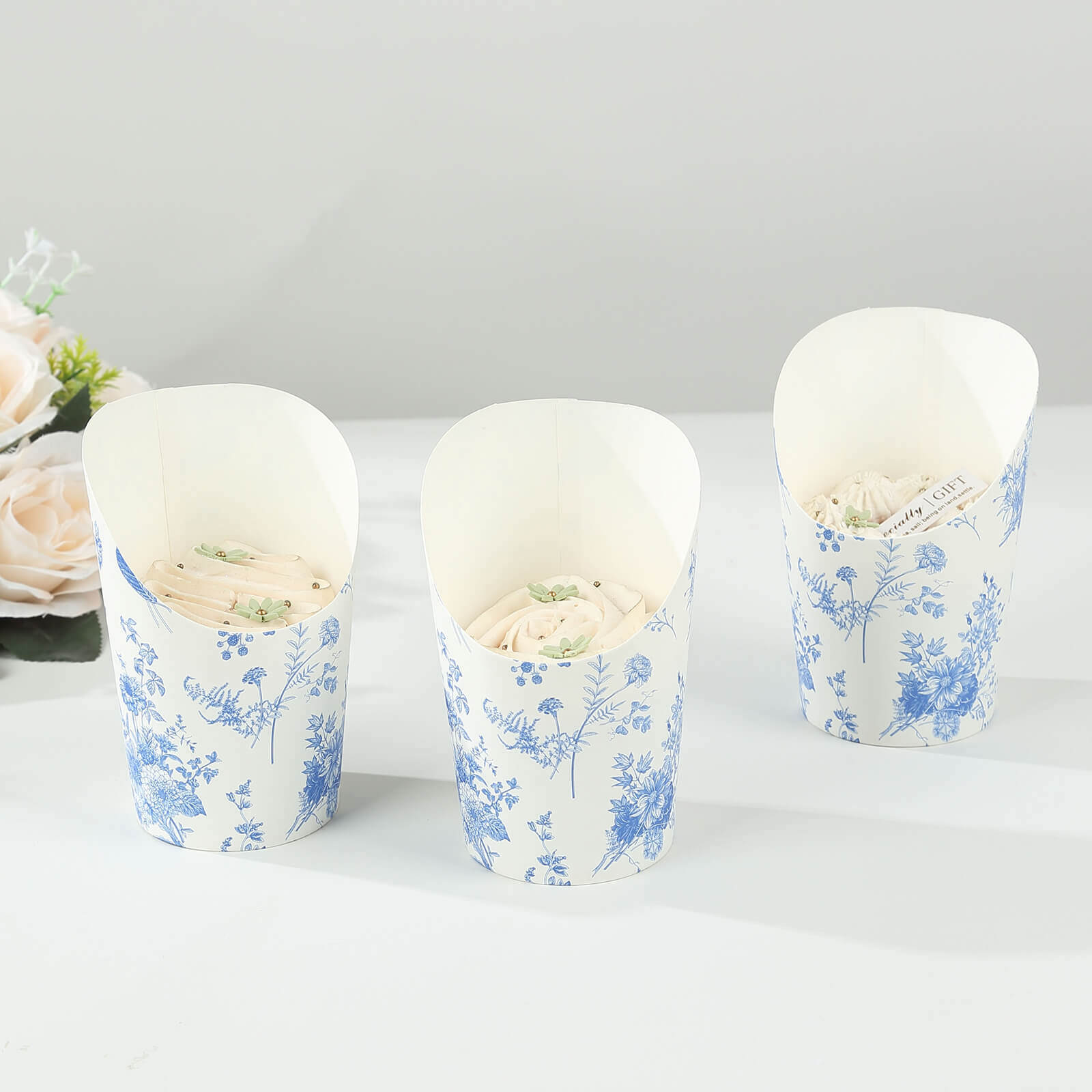 50-Pack Paper Popcorn Box Cone Cups French Toile Floral Pattern White Blue - Perfect for Snacks 14oz