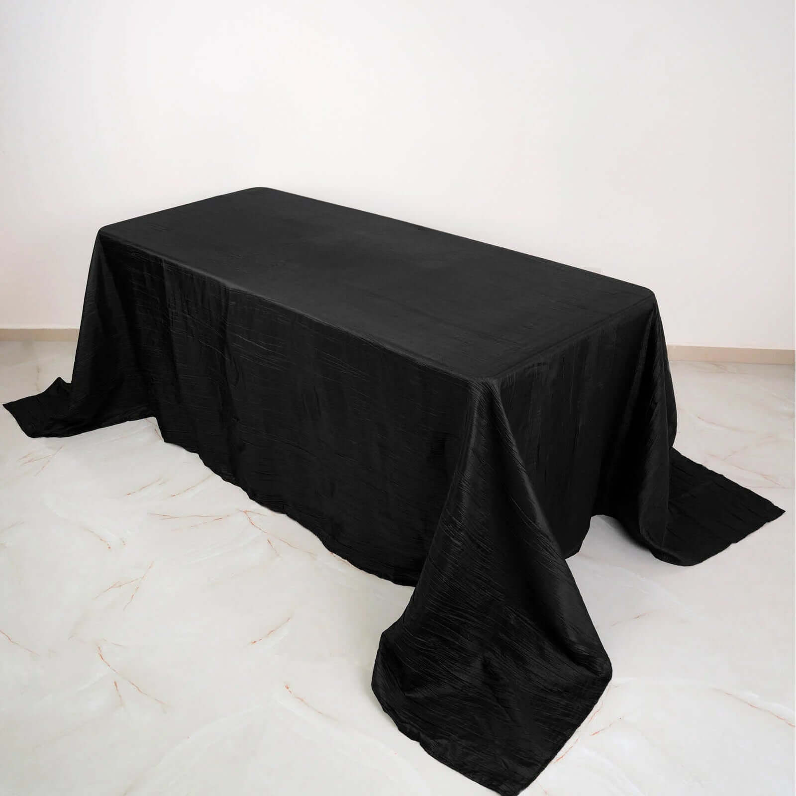 Taffeta 90x132 Rectangle Tablecloth Black - Seamless Accordion Crinkle Design for Sophisticated Gatherings