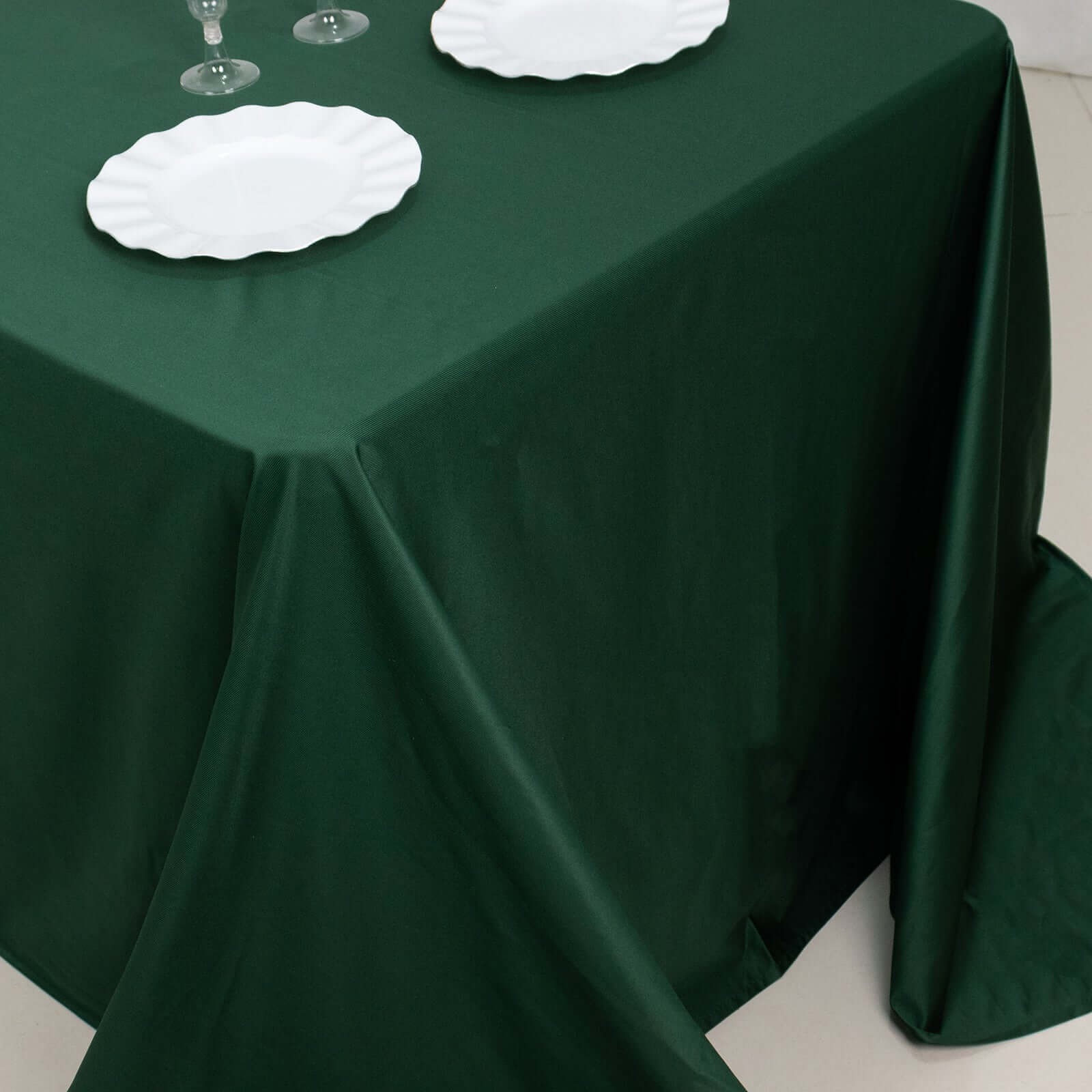 Premium Scuba Rectangular 90x132 Tablecloth Hunter Emerald Green - Wrinkle Free, Stain Resistant & Seamless Table Cover