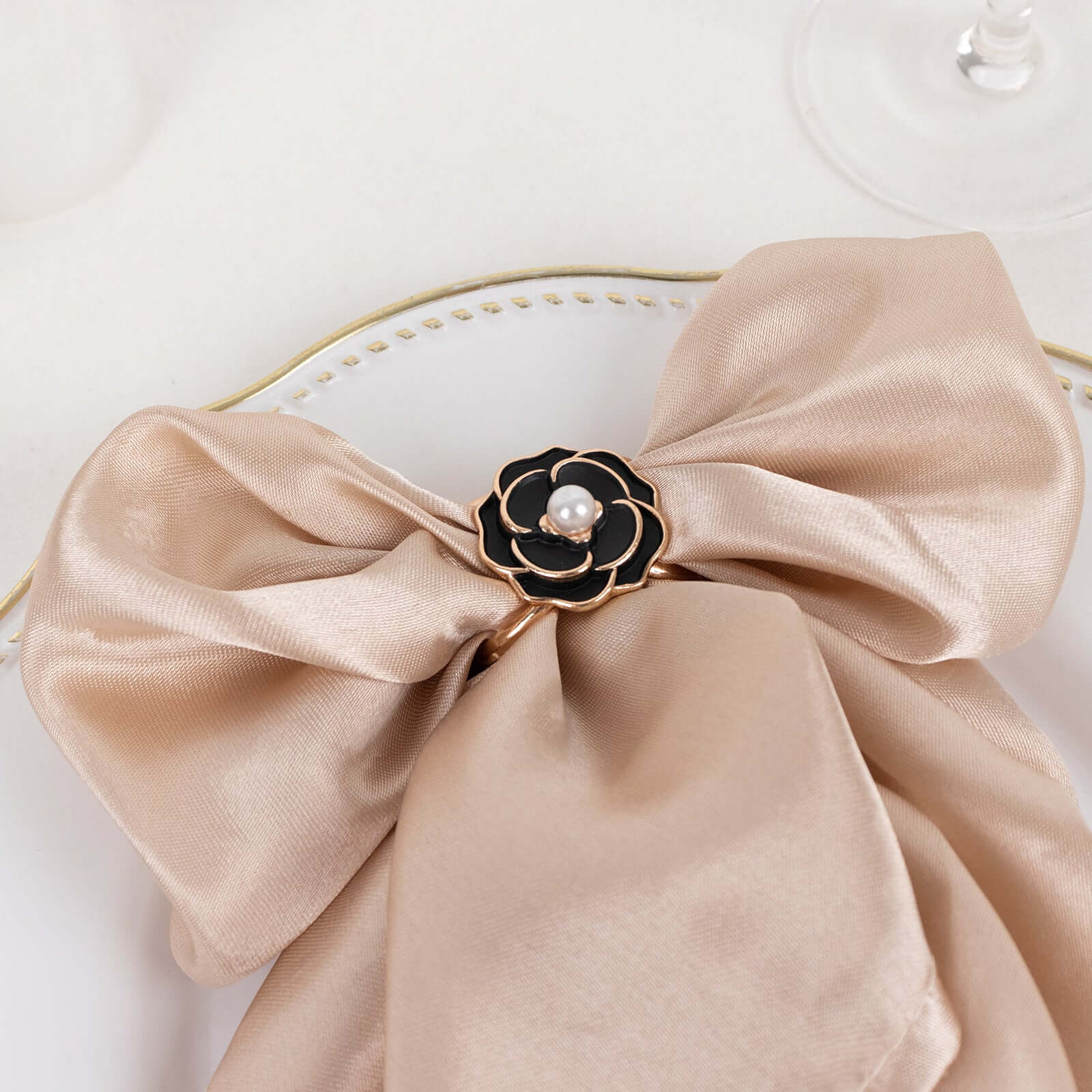 10 Pack Metal Chair Sash Pin Buckles Black 3D Rose Shaped - Stylish Pearl Floral Napkin Rings with Gold Rim