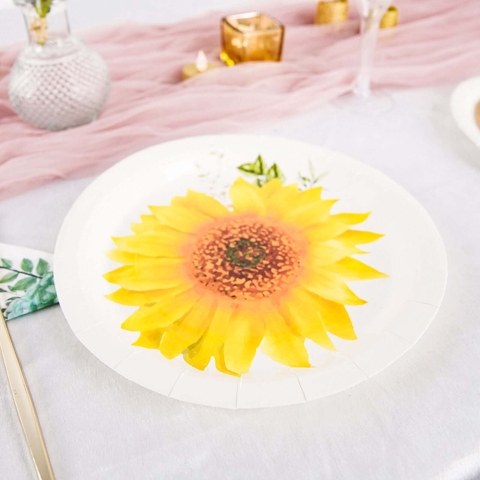 25-Pack Paper 9 Round Dinner Plates in White with Sunflower Design - Disposable Party Plates for Rustic Events & Garden Themes