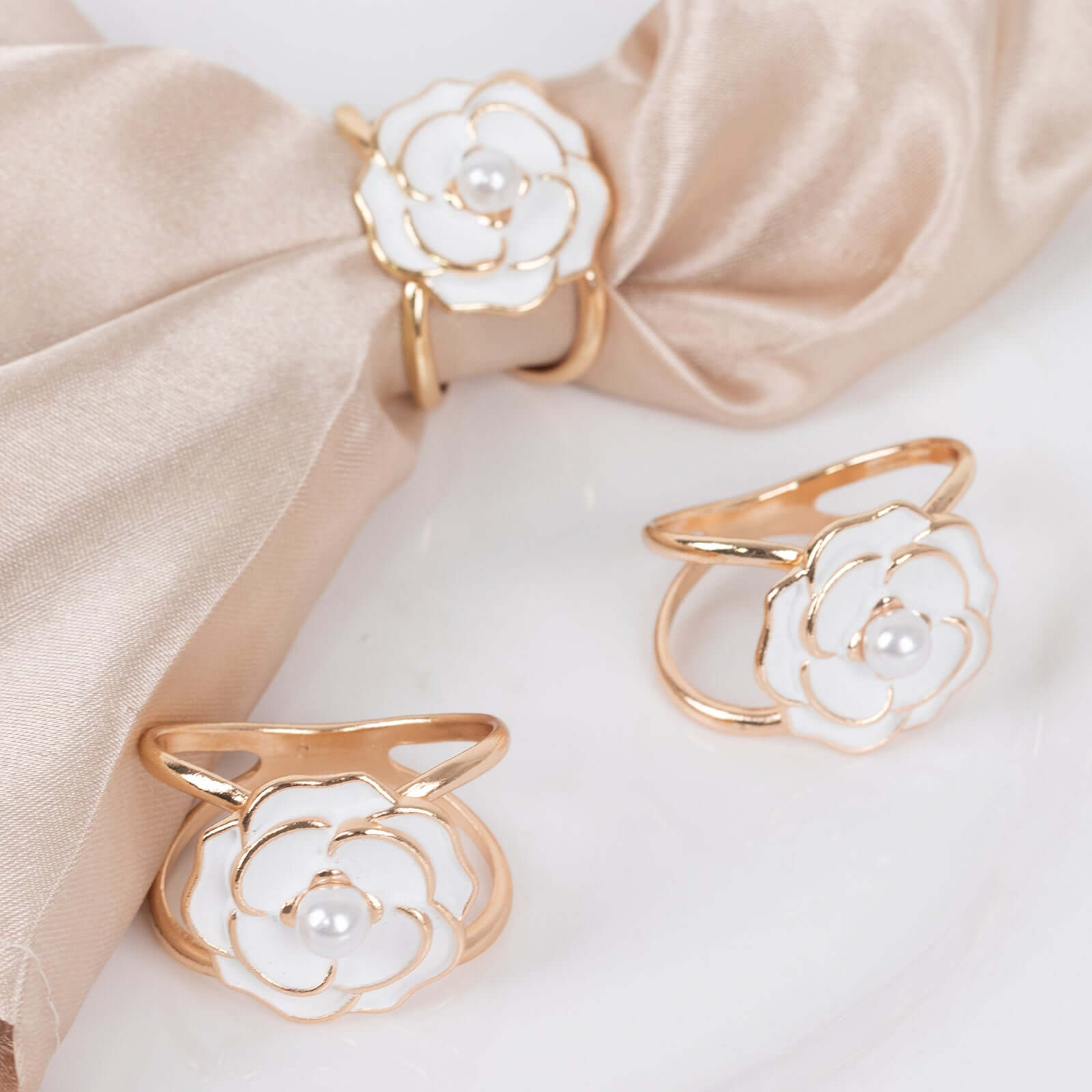 10 Pack Metal Chair Sash Pin Buckles White 3D Rose Shaped - Stylish Pearl Floral Napkin Rings with Gold Rim for Special Events