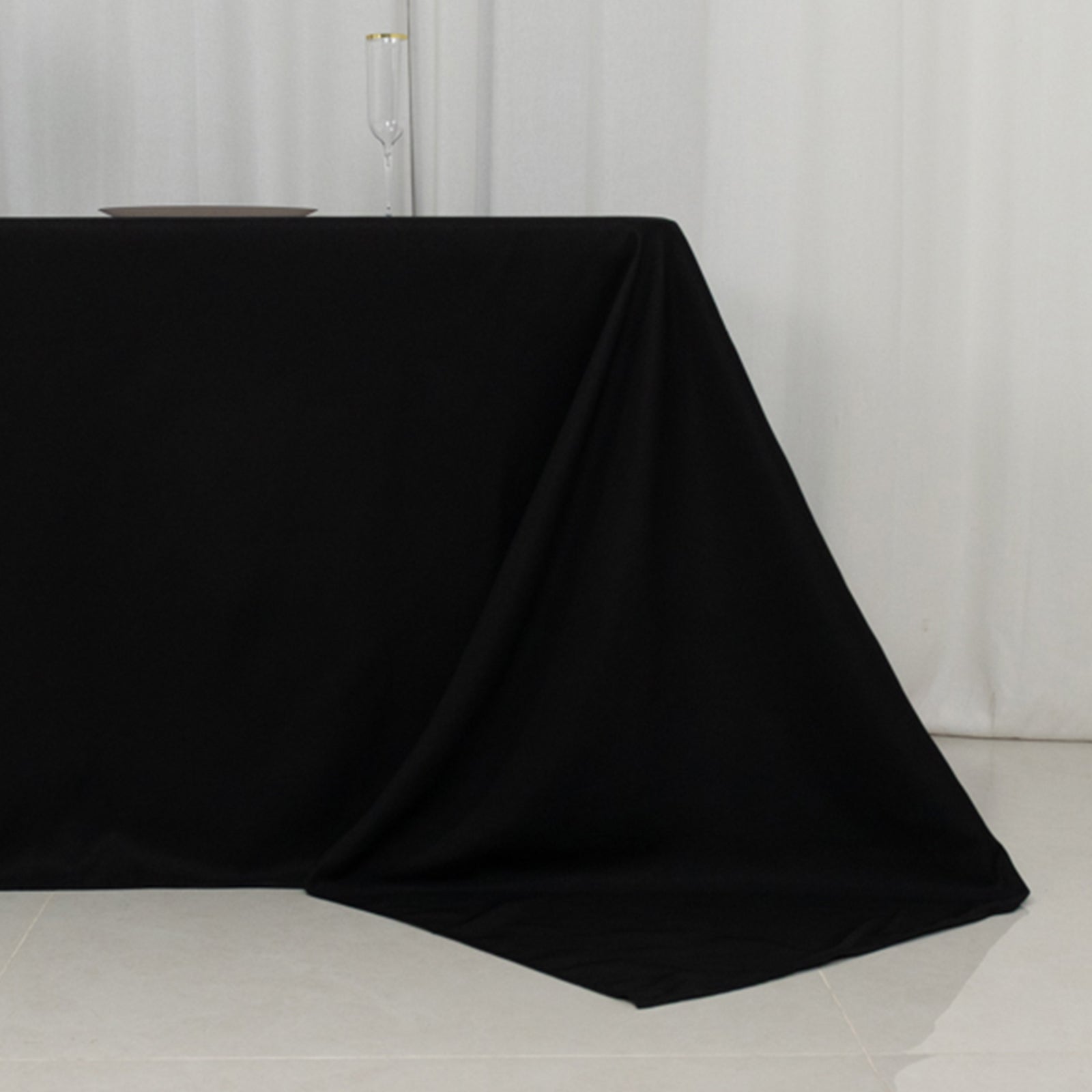 Fire Retardant Premium Polyester 90x156 Rectangular Tablecloth Black - High-Performance Seamless Table Cover