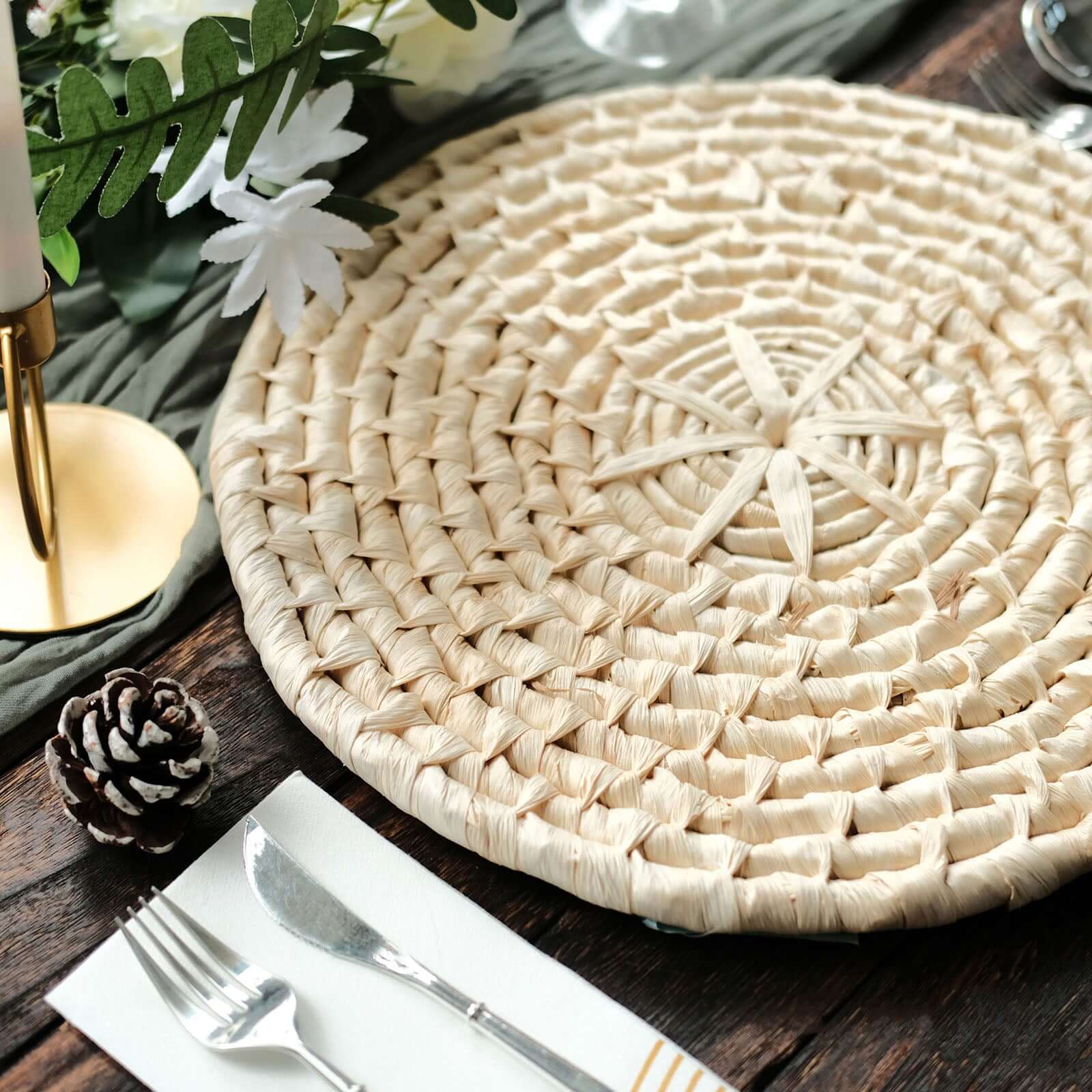 4-Pack Placemats Braided Design Natural Corn Husk Round - Woven Rustic Rattan Style for Tables 15