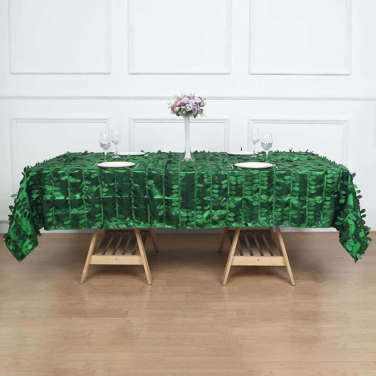 Taffeta 60x102 Rectangle Tablecloth Green | Exquisite 3D Leaf Petal Design for Chic Wedding & Event Decor