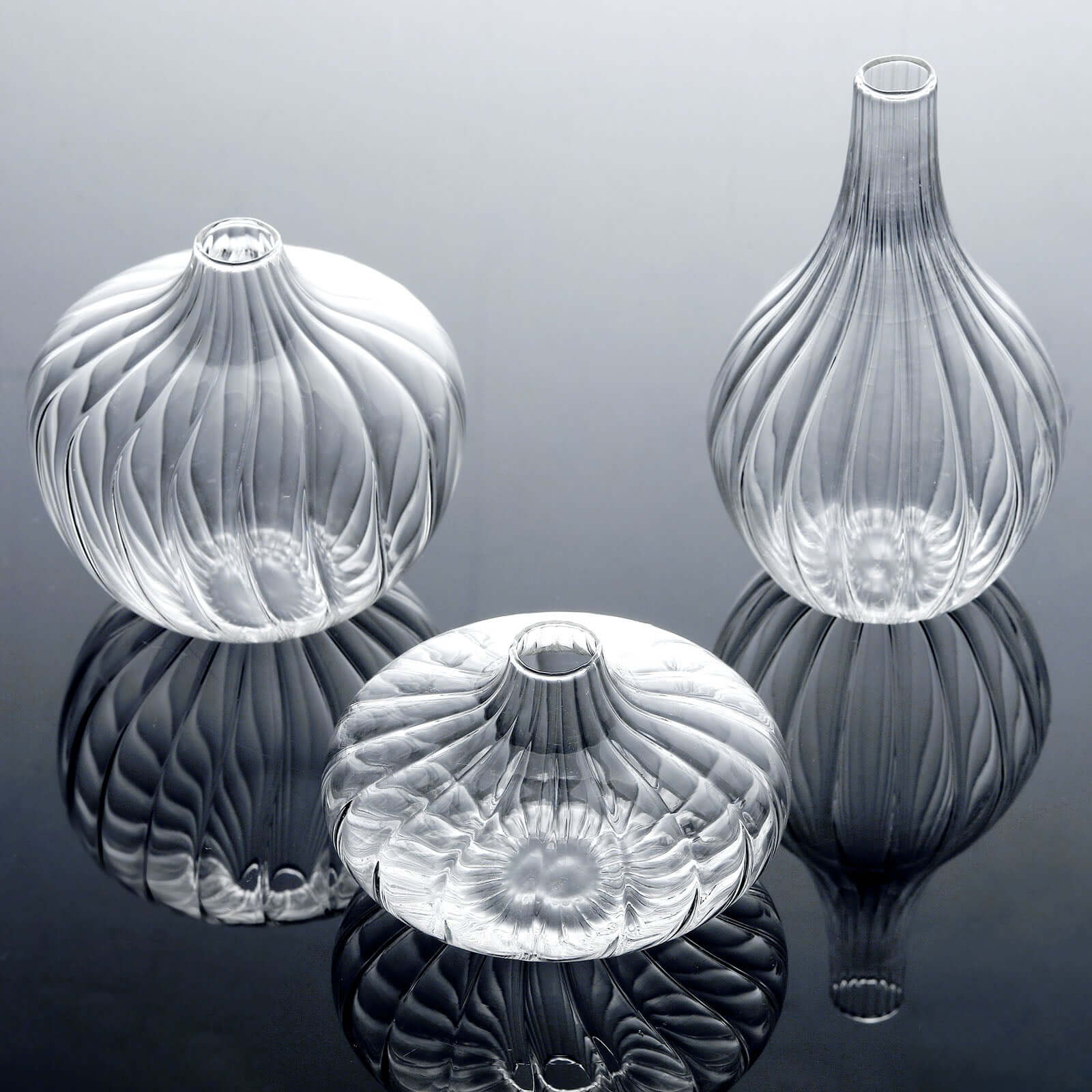 Set of 3 Clear Glass Ribbed Design Mini Flower Bud Vases, Table Centerpiece Set - Assorted Sizes