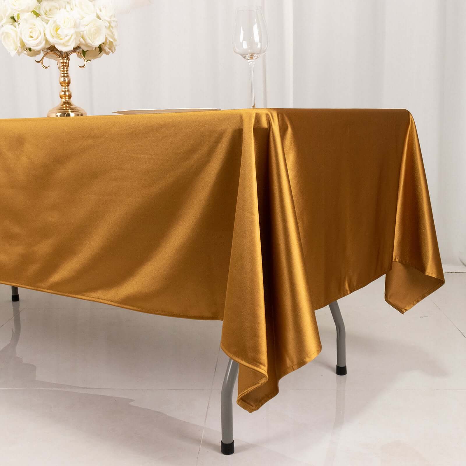 Premium Scuba Rectangular 60x102 Tablecloth Shimmering Gold - Wrinkle Free, Stain Resistant & Seamless Table Cover for Weddings and Parties