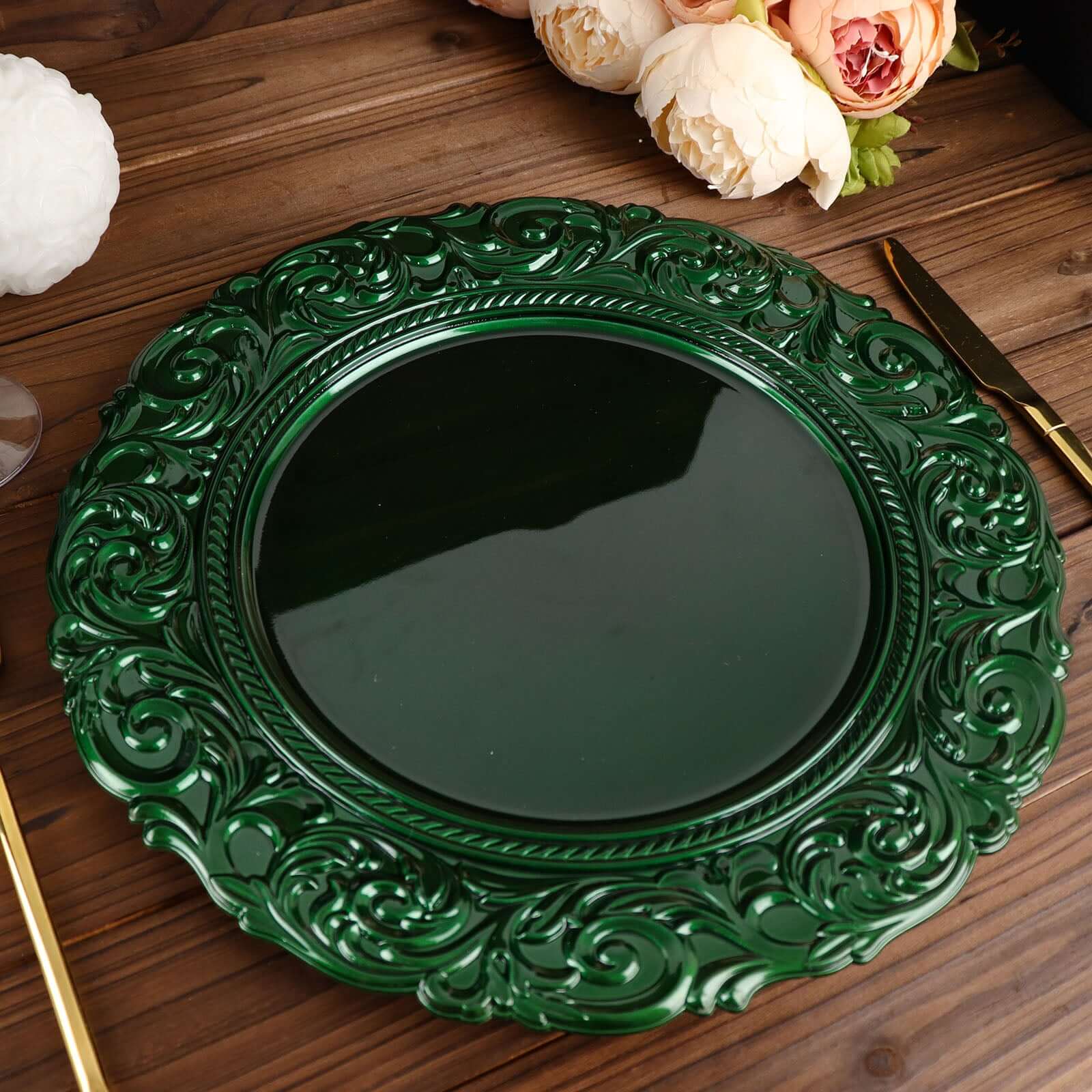 6-Pack Acrylic Round Charger Plates 14 in Hunter Emerald Green with Engraved Baroque Rim, Vintage Disposable Decorative Chargers