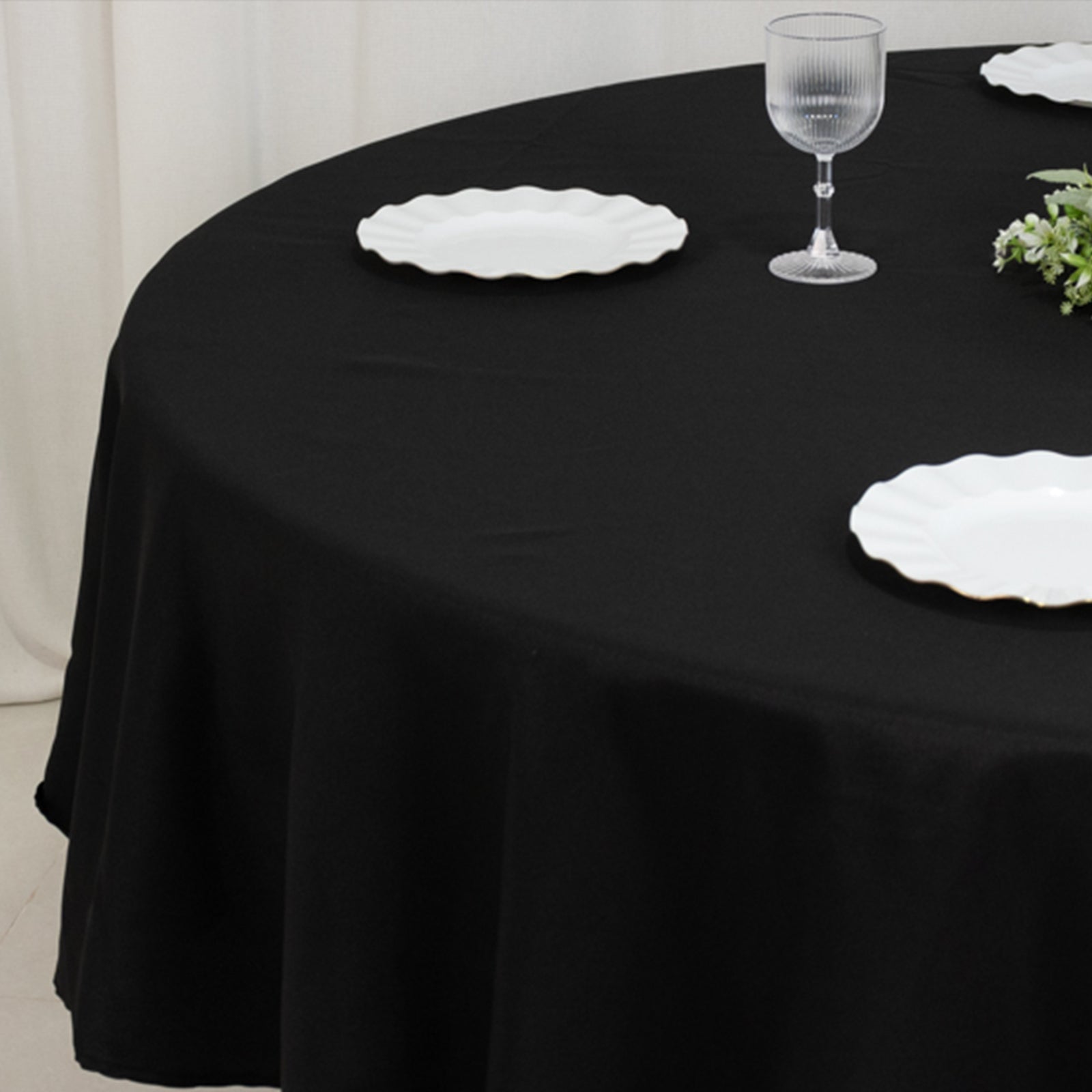 Fire Retardant Premium Polyester 90 Round Tablecloth Black - High-Performance Table Cover