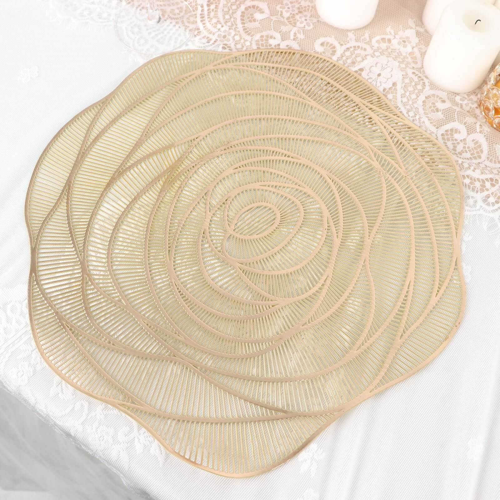 6-Pack Dining Table Mats Rose Flower Design Metallic Gold - Vinyl Round Non-Slip and Washable Table Mats 15