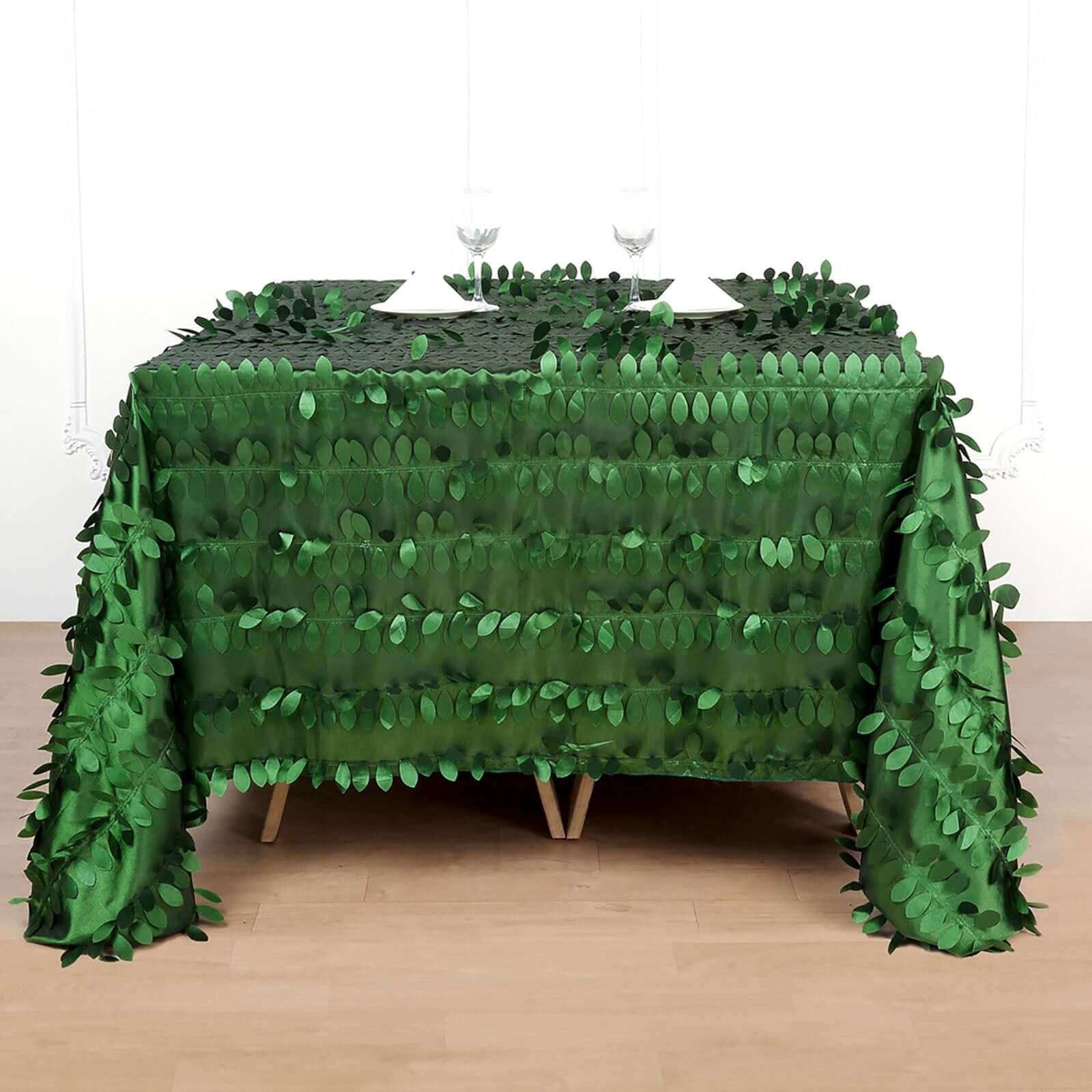 Taffeta 90x90 Table Overlay Square Tablecloth Green - Leaf Petal Design for Stylish Celebrations