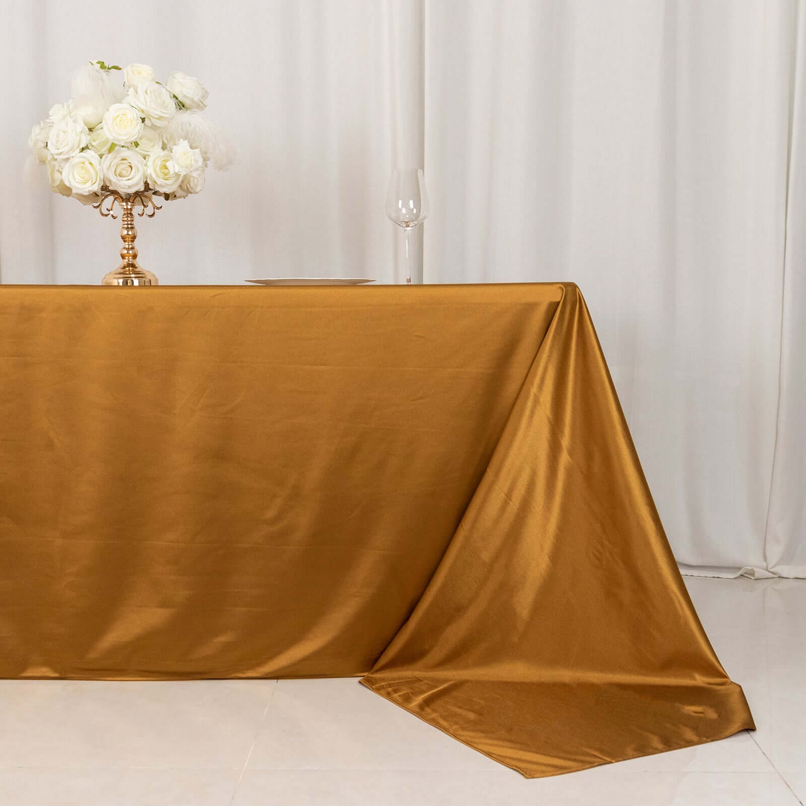 Premium Scuba Rectangular 90x156 Tablecloth Shimmering Gold - Wrinkle Free & Stain Resistant Seamless Table Cover for Weddings and Parties